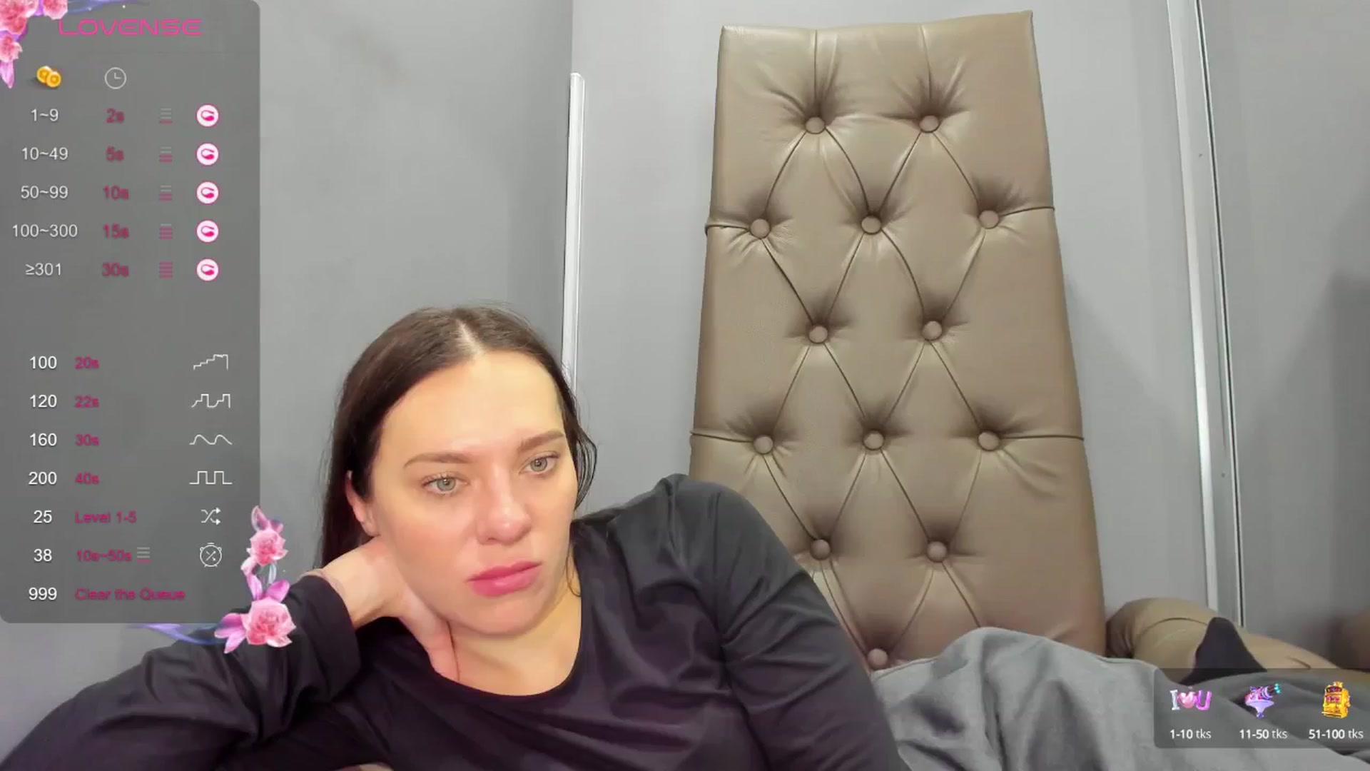 Gallery image thumbnail from Nicole_Kramm's myfreecams stream on, 01/13/2025, 11:33 image 9 of 20