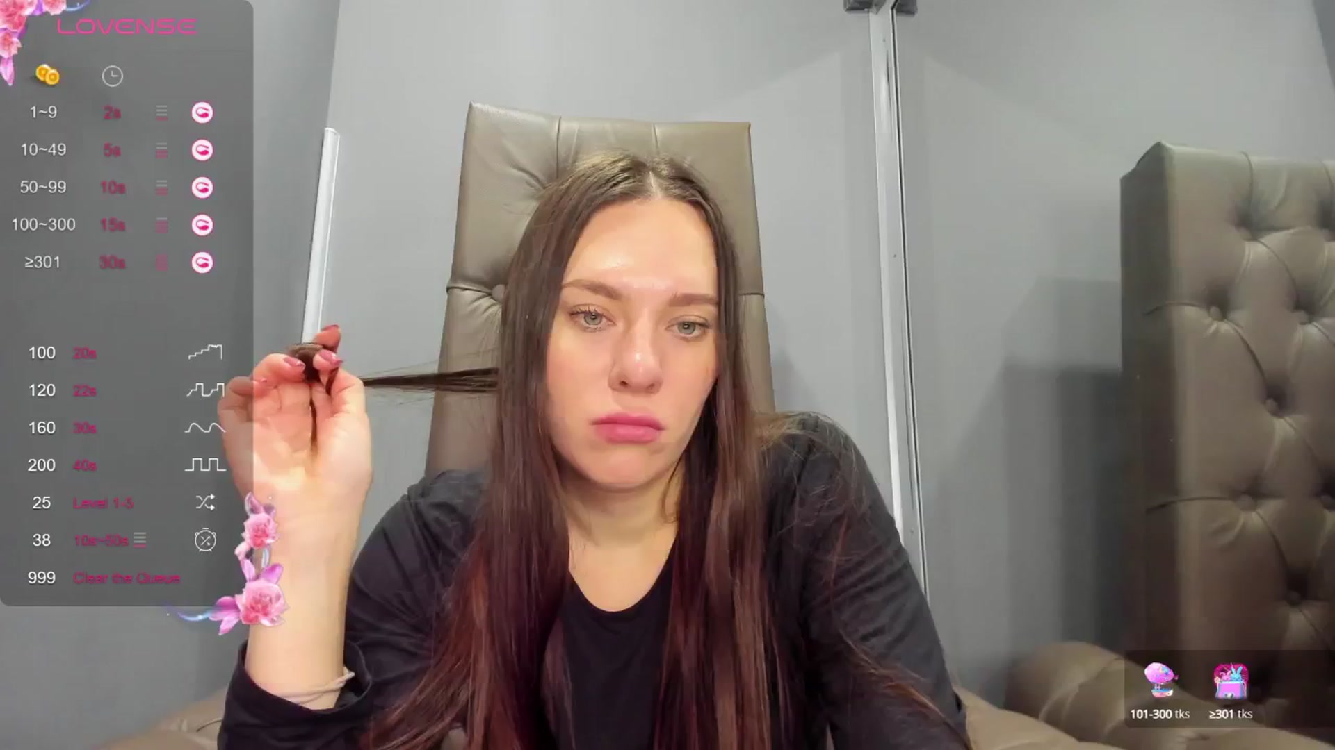 Gallery image thumbnail from Nicole_Kramm's myfreecams stream on, 01/13/2025, 11:33 image 18 of 20
