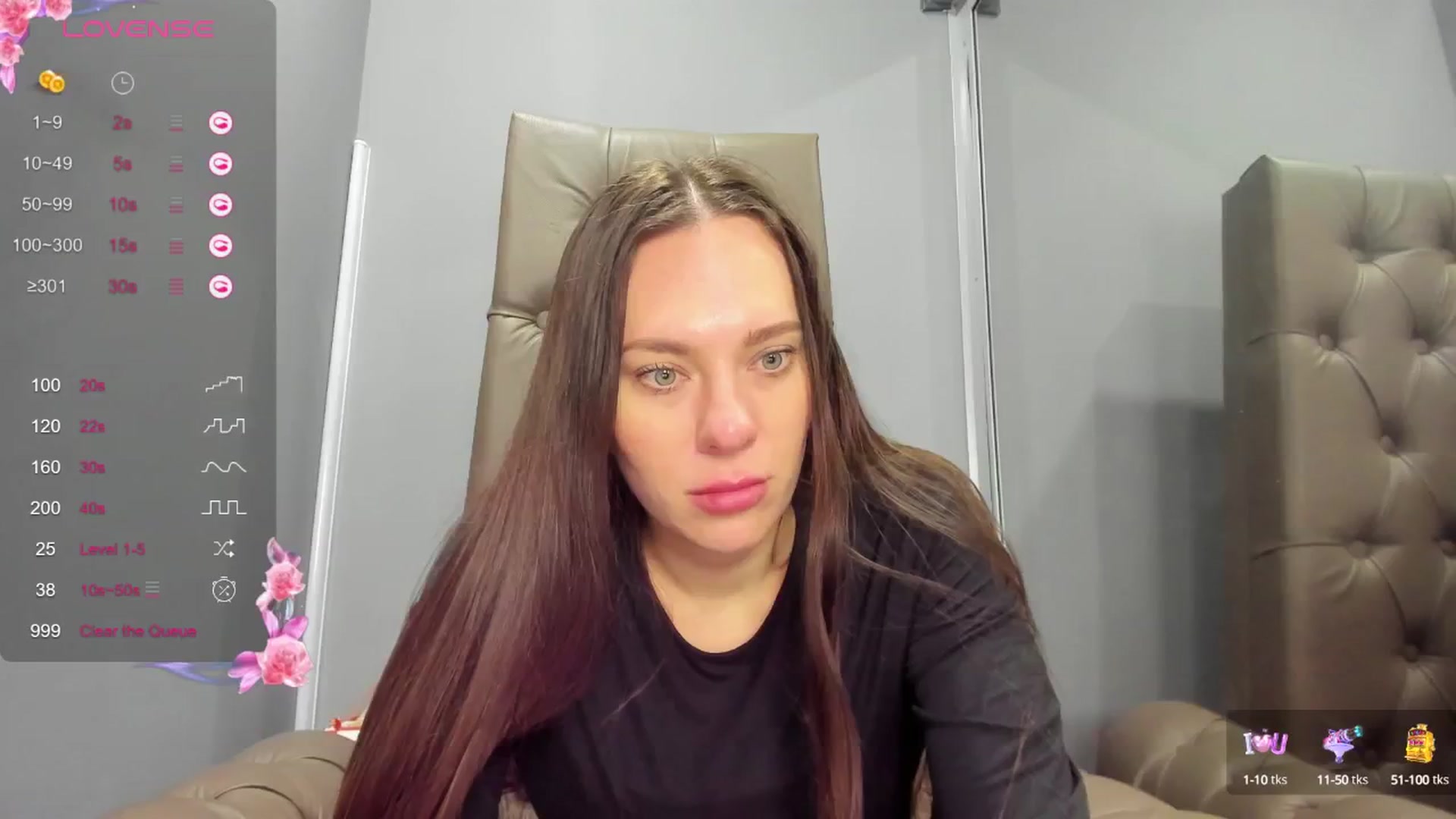 Gallery image thumbnail from Nicole_Kramm's myfreecams stream on, 01/13/2025, 11:33 image 15 of 20