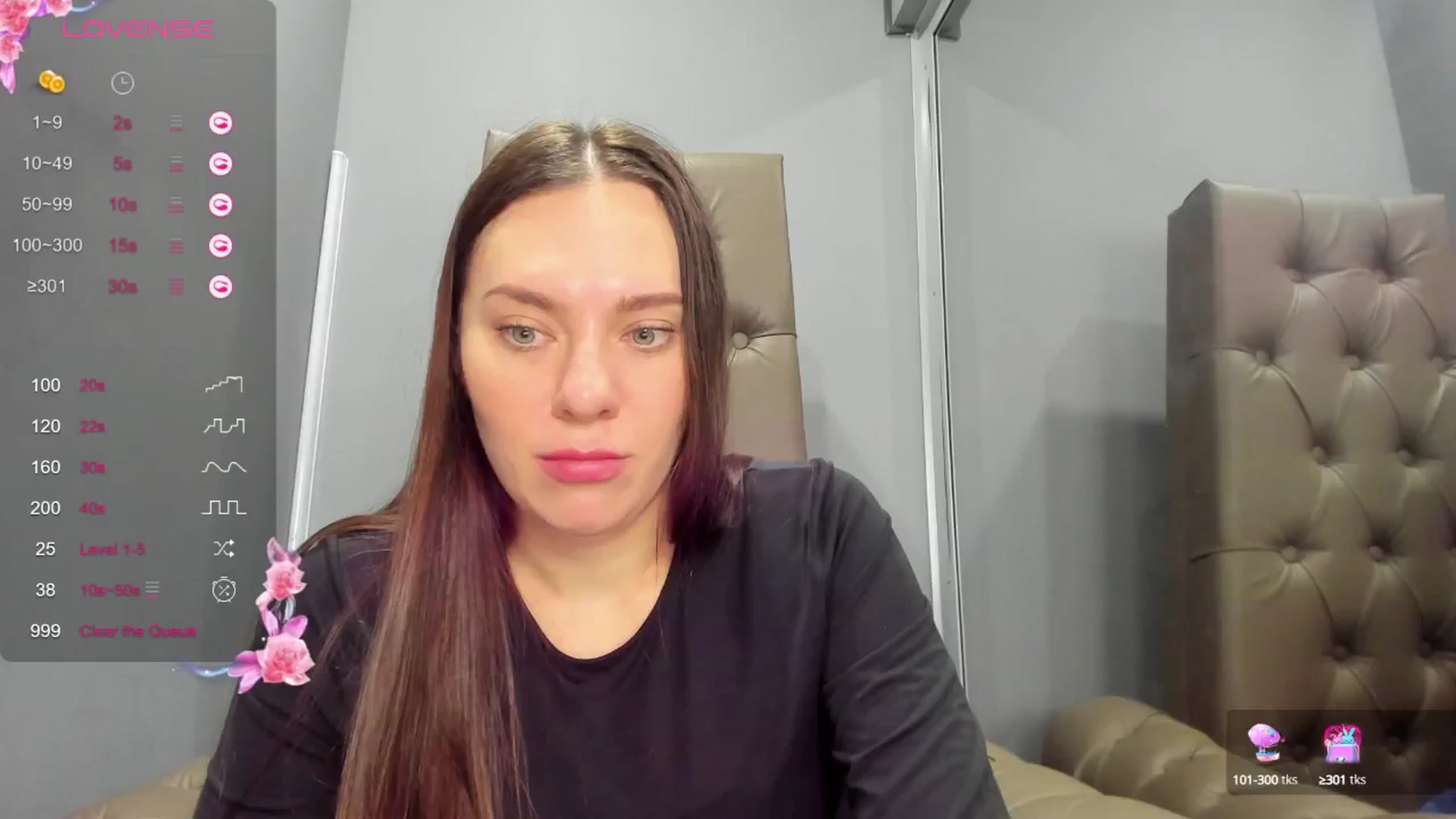 Gallery image thumbnail from Nicole_Kramm's myfreecams stream on, 01/13/2025, 13:37 image 6 of 20