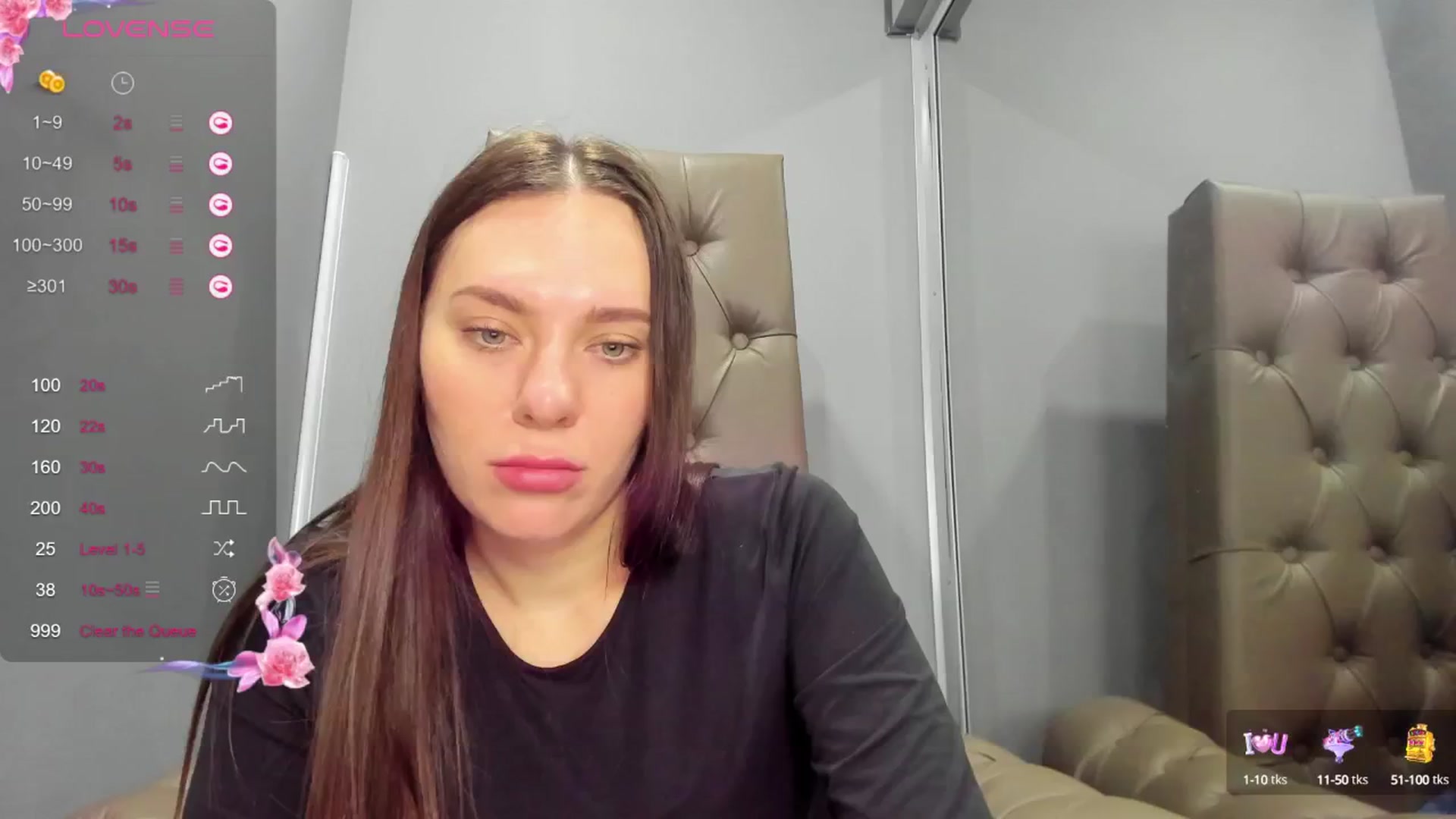Gallery image thumbnail from Nicole_Kramm's myfreecams stream on, 01/13/2025, 13:37 image 8 of 20