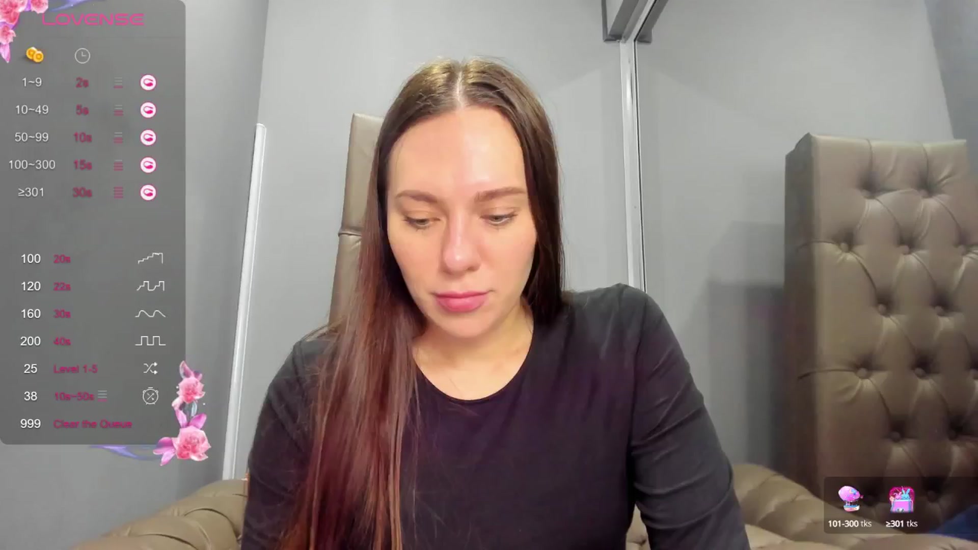 Gallery image thumbnail from Nicole_Kramm's myfreecams stream on, 01/13/2025, 13:37 image 1 of 20