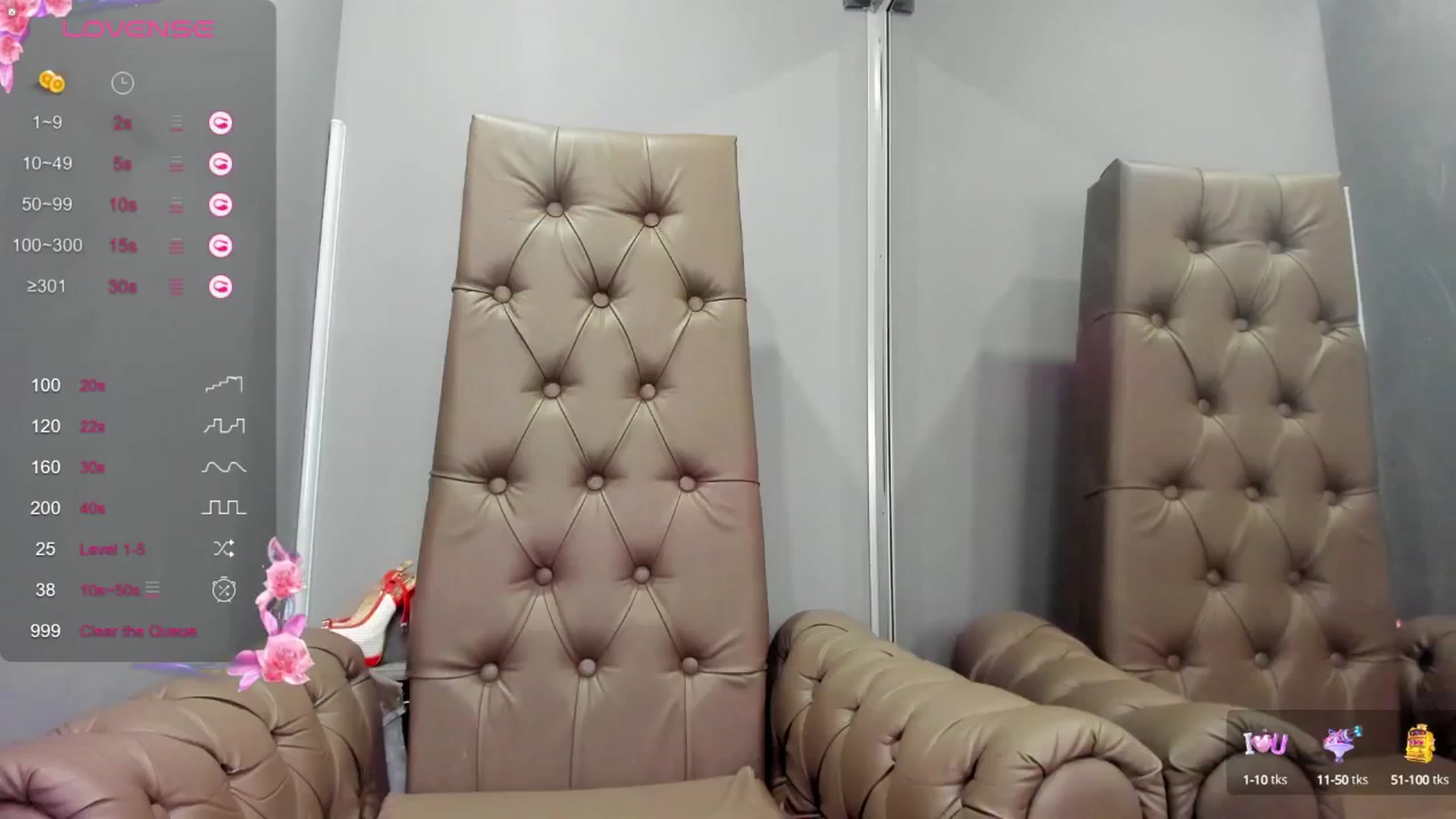 Gallery image thumbnail from Nicole_Kramm's myfreecams stream on, 01/15/2025, 10:27 image 13 of 20