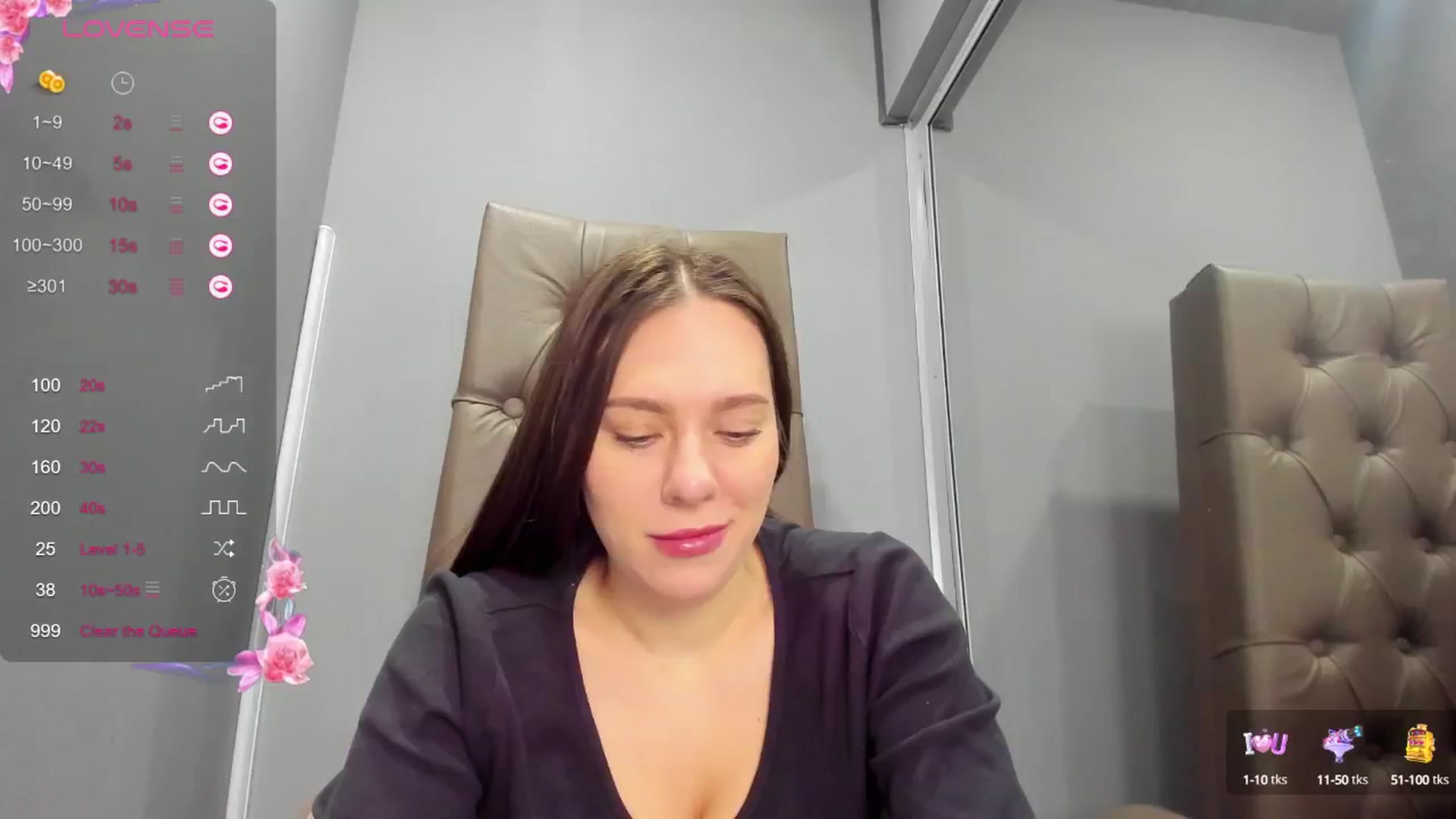 Gallery image thumbnail from Nicole_Kramm's myfreecams stream on, 01/15/2025, 10:27 image 4 of 20