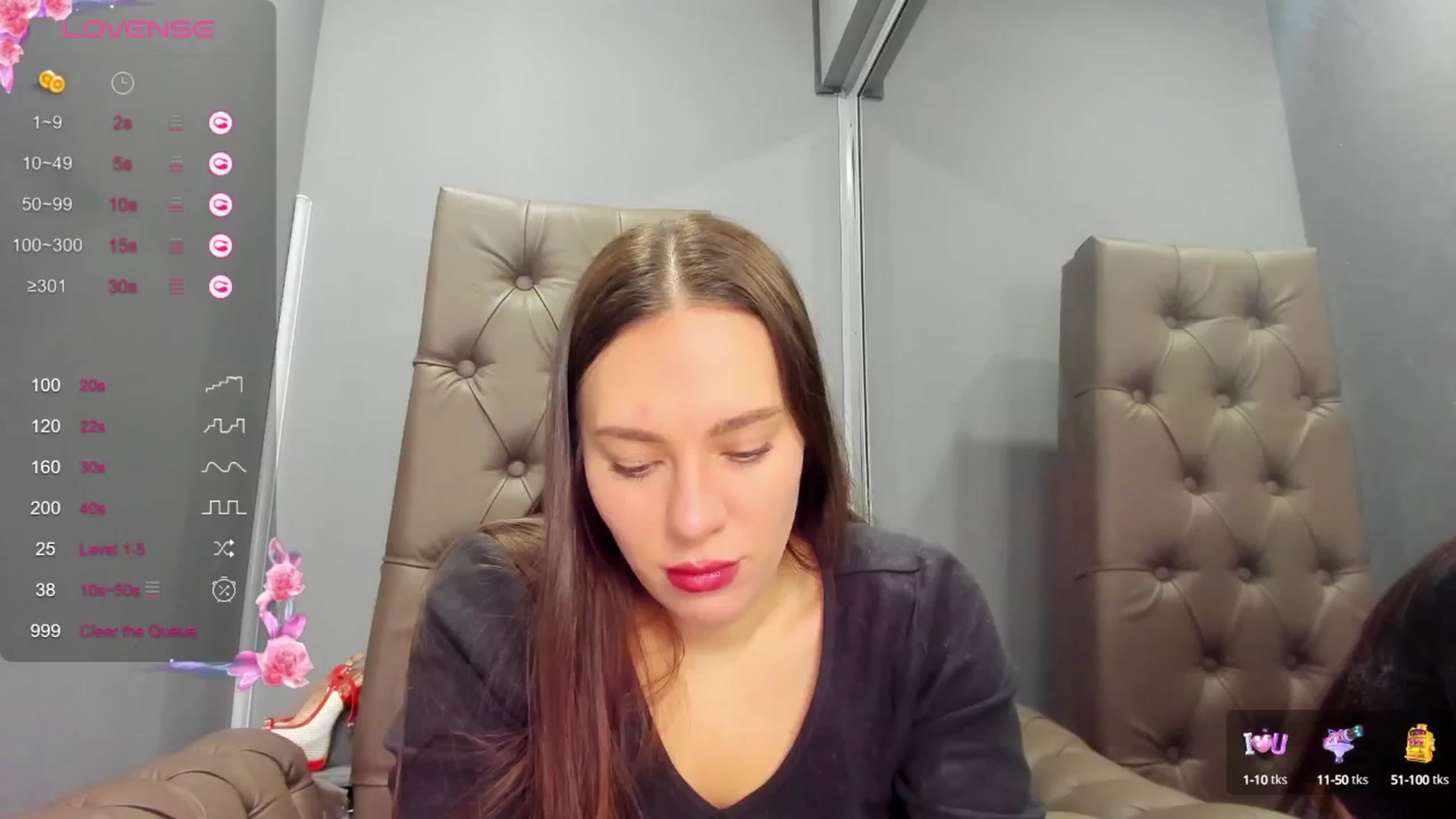 Gallery image thumbnail from Nicole_Kramm's myfreecams stream on, 01/19/2025, 09:43 image 1 of 20