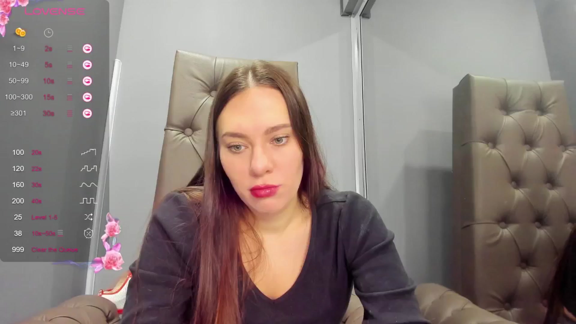 Gallery image thumbnail from Nicole_Kramm's myfreecams stream on, 01/19/2025, 09:43 image 4 of 20