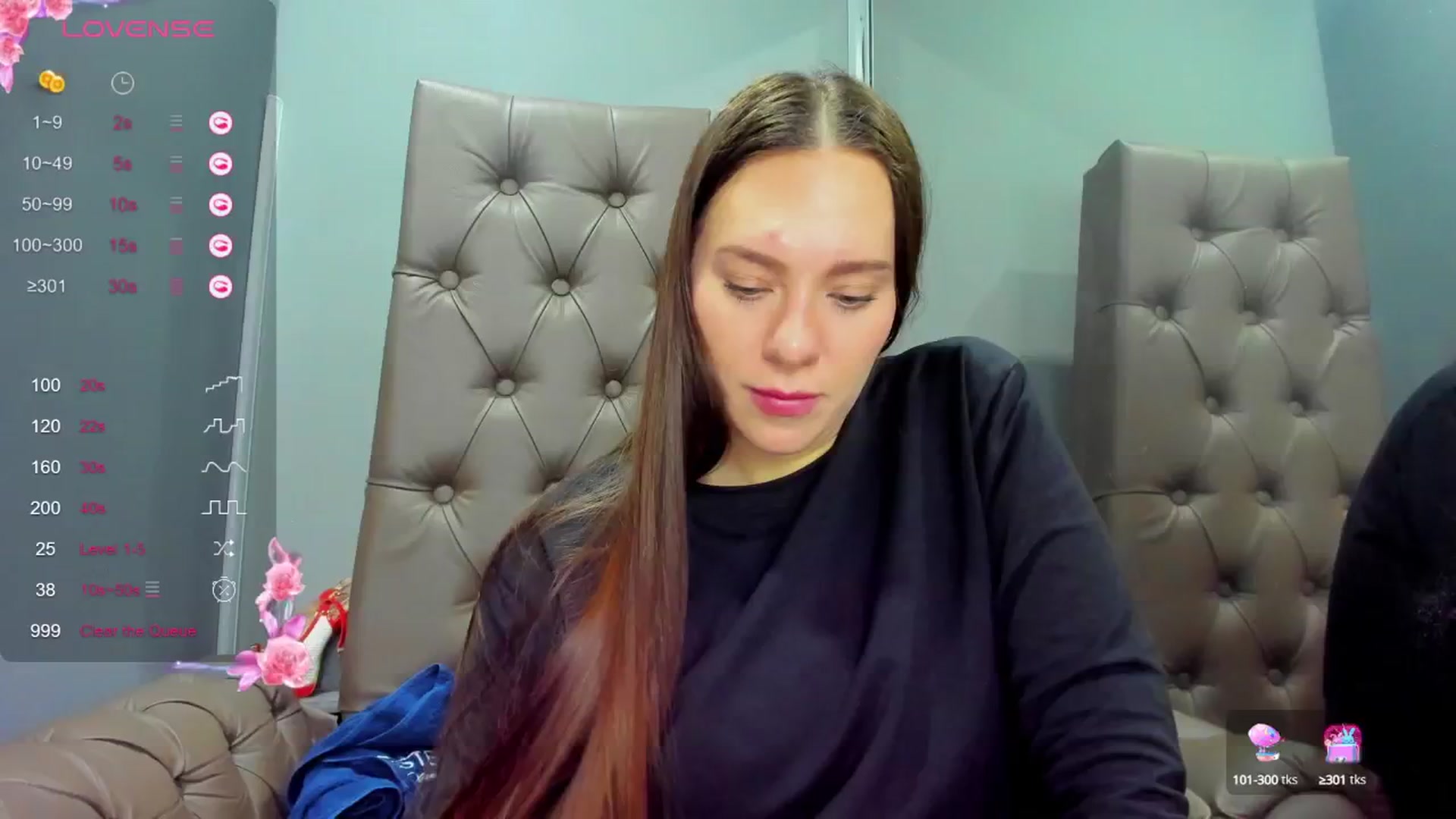 Gallery image thumbnail from Nicole_Kramm's myfreecams stream on, 01/20/2025, 10:50 image 1 of 20