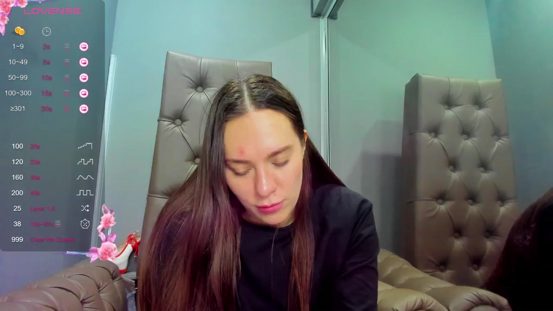 Gallery image thumbnail from Nicole_Kramm's myfreecams stream on, 01/20/2025, 11:59 image 2 of 20