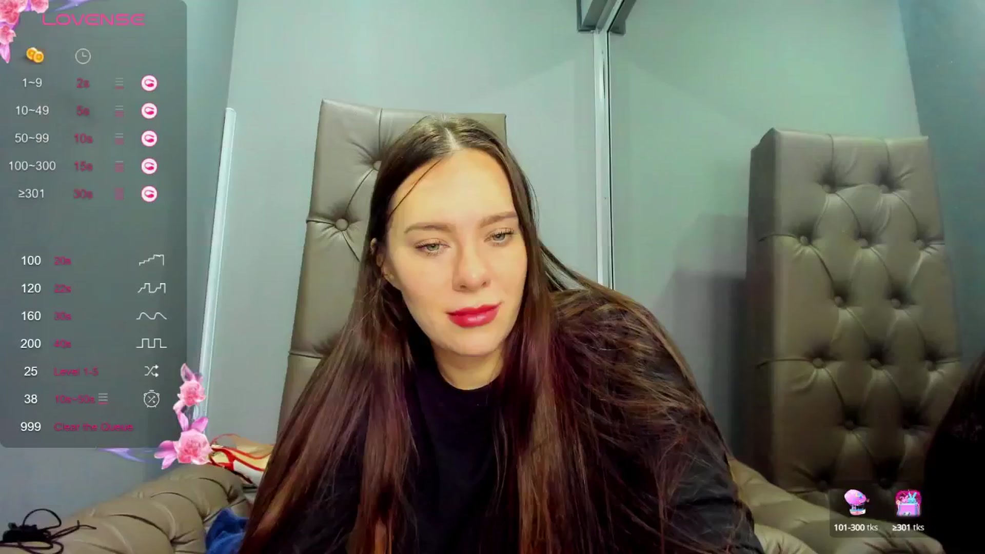 Gallery image thumbnail from Nicole_Kramm's myfreecams stream on, 01/24/2025, 09:11 image 16 of 20