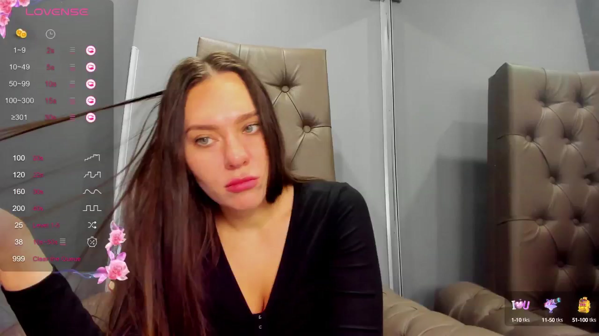 Gallery image thumbnail from Nicole_Kramm's myfreecams stream on, 01/25/2025, 13:19 image 3 of 20