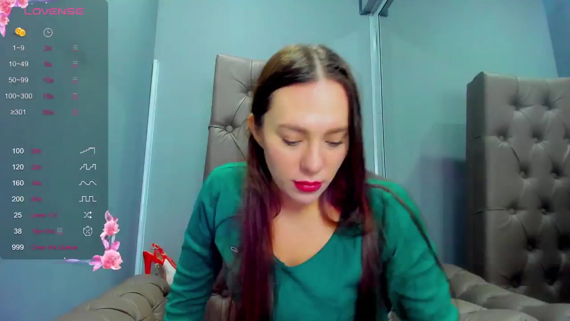 Gallery image thumbnail from Nicole_Kramm's myfreecams stream on, 01/29/2025, 09:30 image 18 of 20