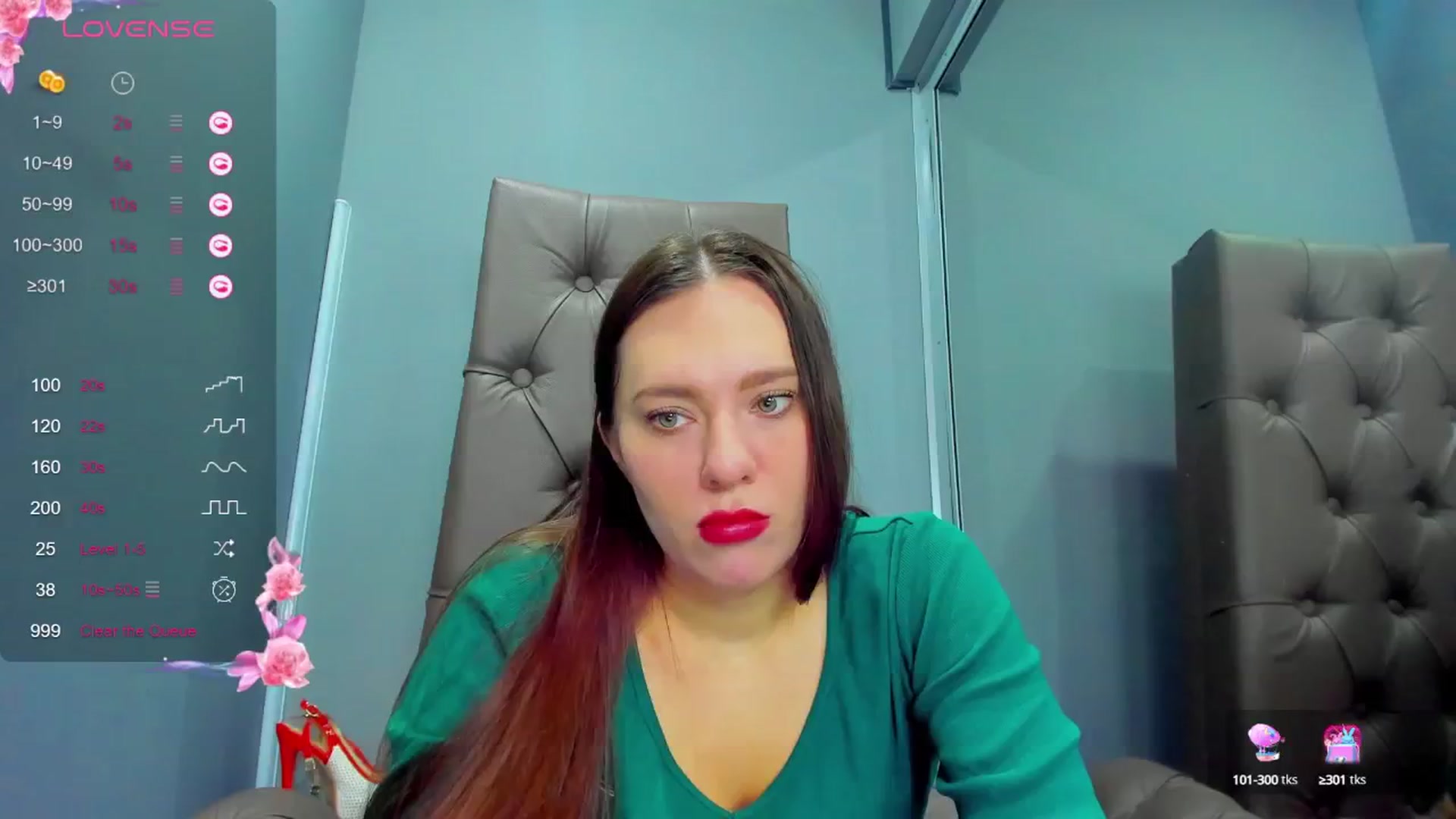 Gallery image thumbnail from Nicole_Kramm's myfreecams stream on, 01/29/2025, 09:30 image 4 of 20