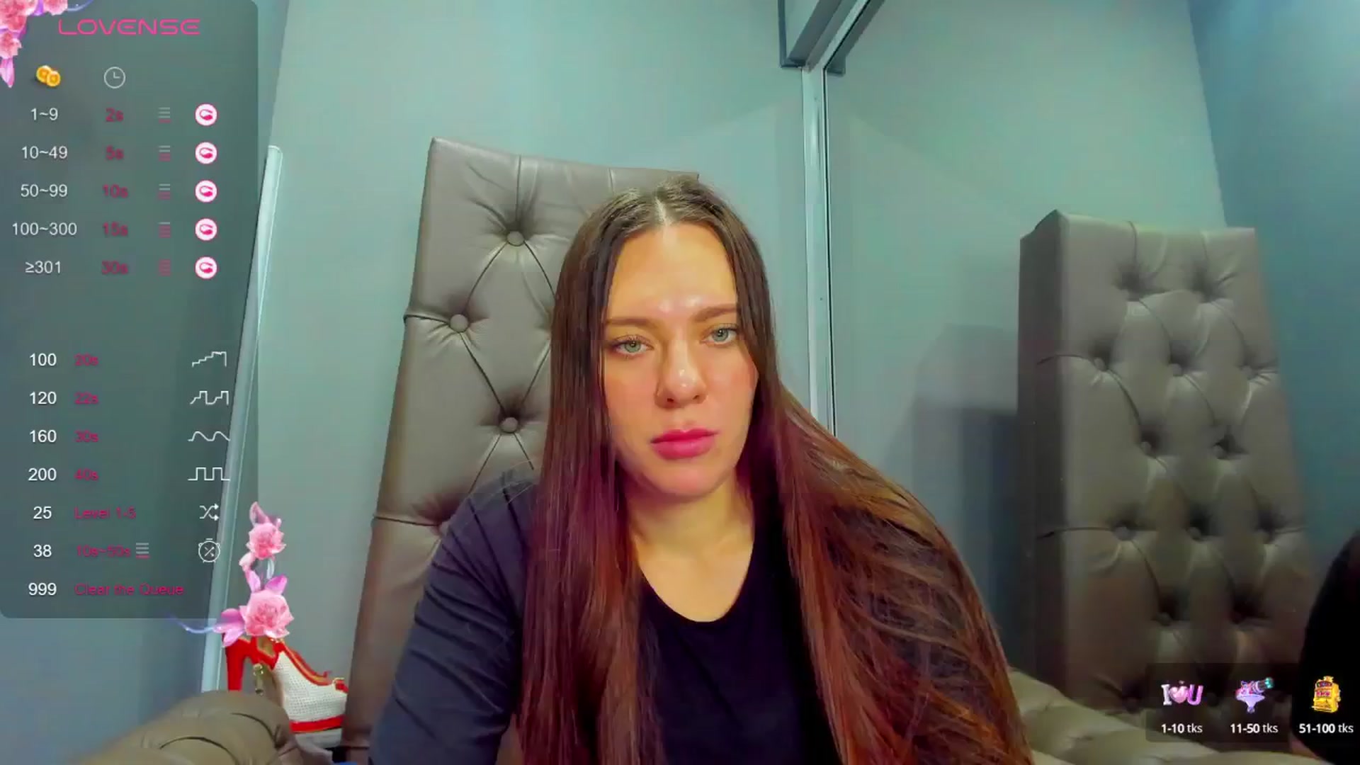Gallery image thumbnail from Nicole_Kramm's myfreecams stream on, 01/31/2025, 12:10 image 13 of 20
