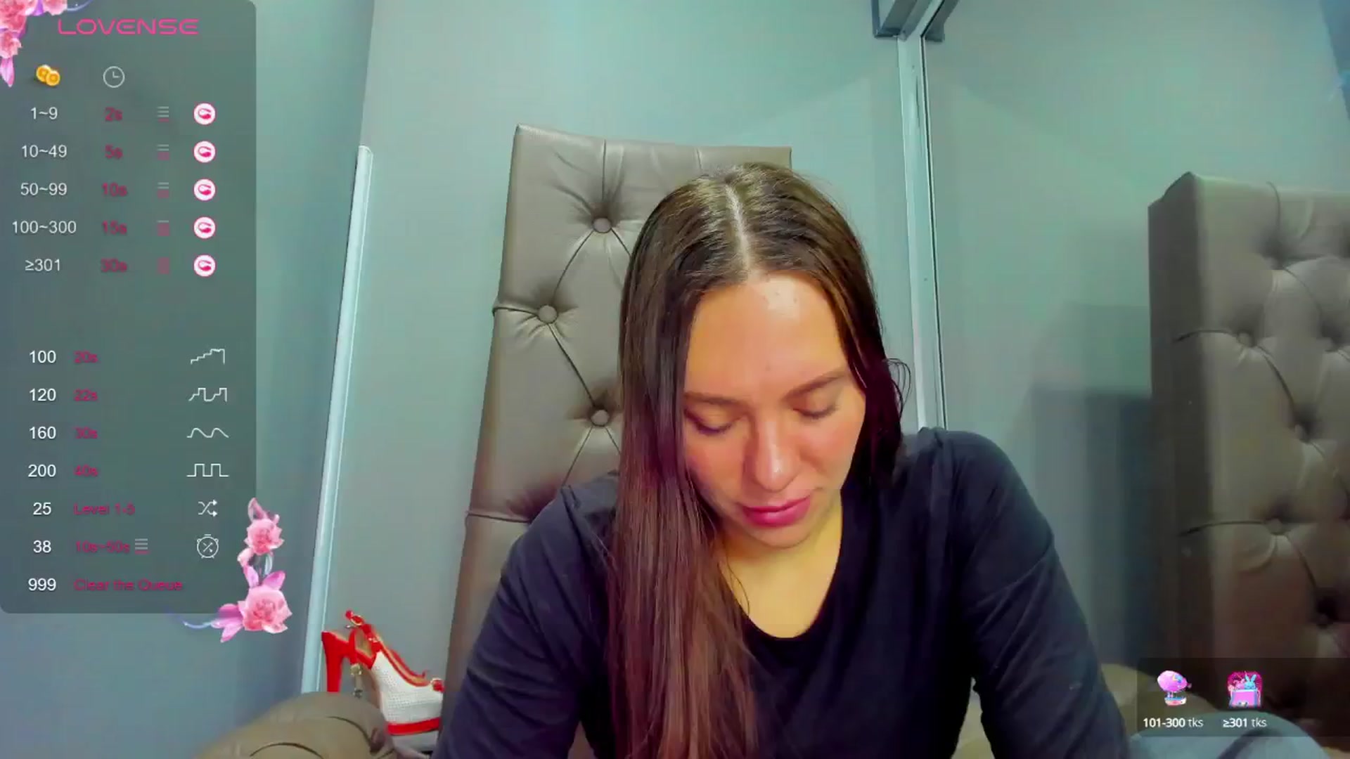 Gallery image thumbnail from Nicole_Kramm's myfreecams stream on, 01/31/2025, 12:10 image 12 of 20