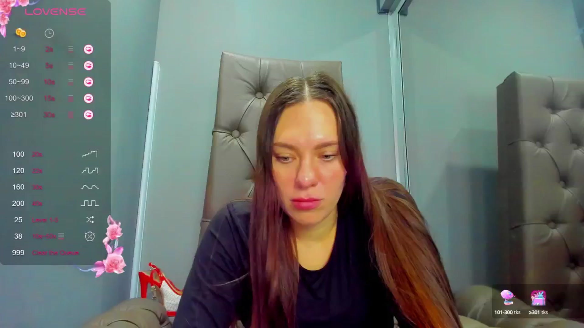 Gallery image thumbnail from Nicole_Kramm's myfreecams stream on, 01/31/2025, 12:10 image 9 of 20