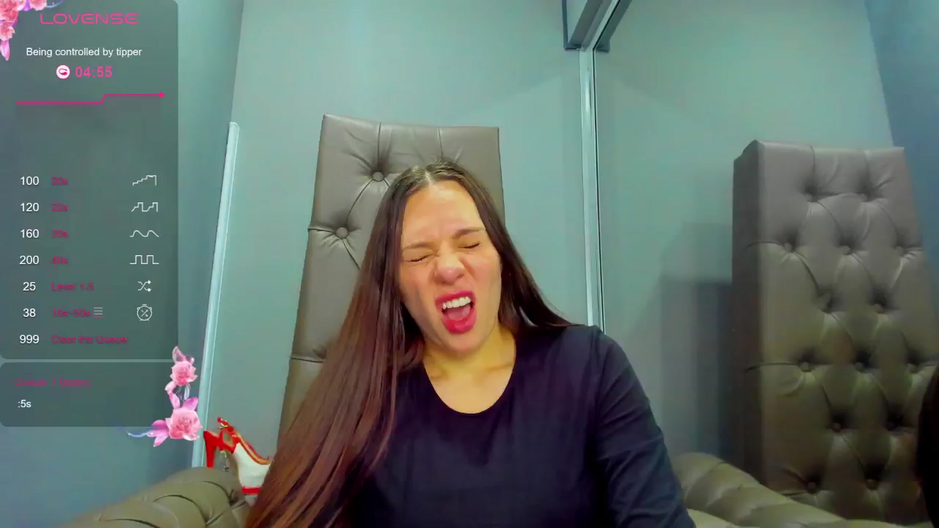 Gallery image thumbnail from Nicole_Kramm's myfreecams stream on, 01/31/2025, 12:10 image 19 of 20