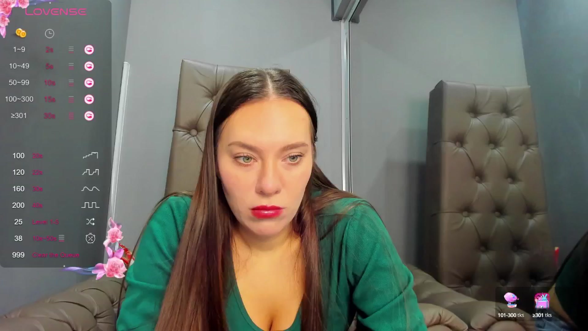 Gallery image thumbnail from Nicole_Kramm's myfreecams stream on, 02/01/2025, 09:33 image 8 of 20