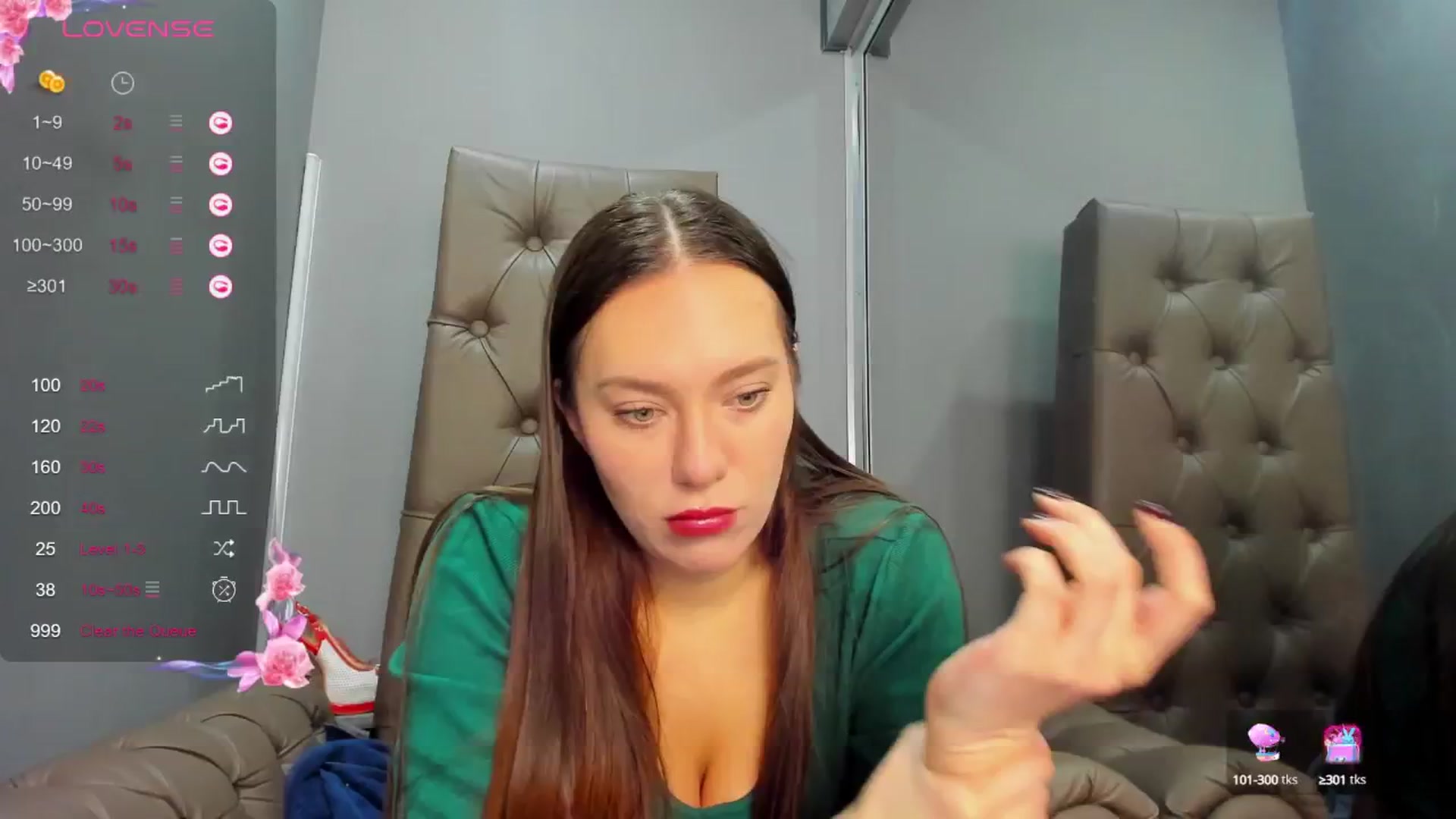 Gallery image thumbnail from Nicole_Kramm's myfreecams stream on, 02/01/2025, 09:33 image 4 of 20