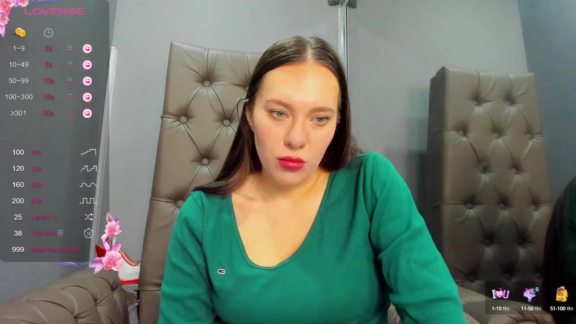 Gallery image thumbnail from Nicole_Kramm's myfreecams stream on, 02/01/2025, 11:45 image 7 of 20