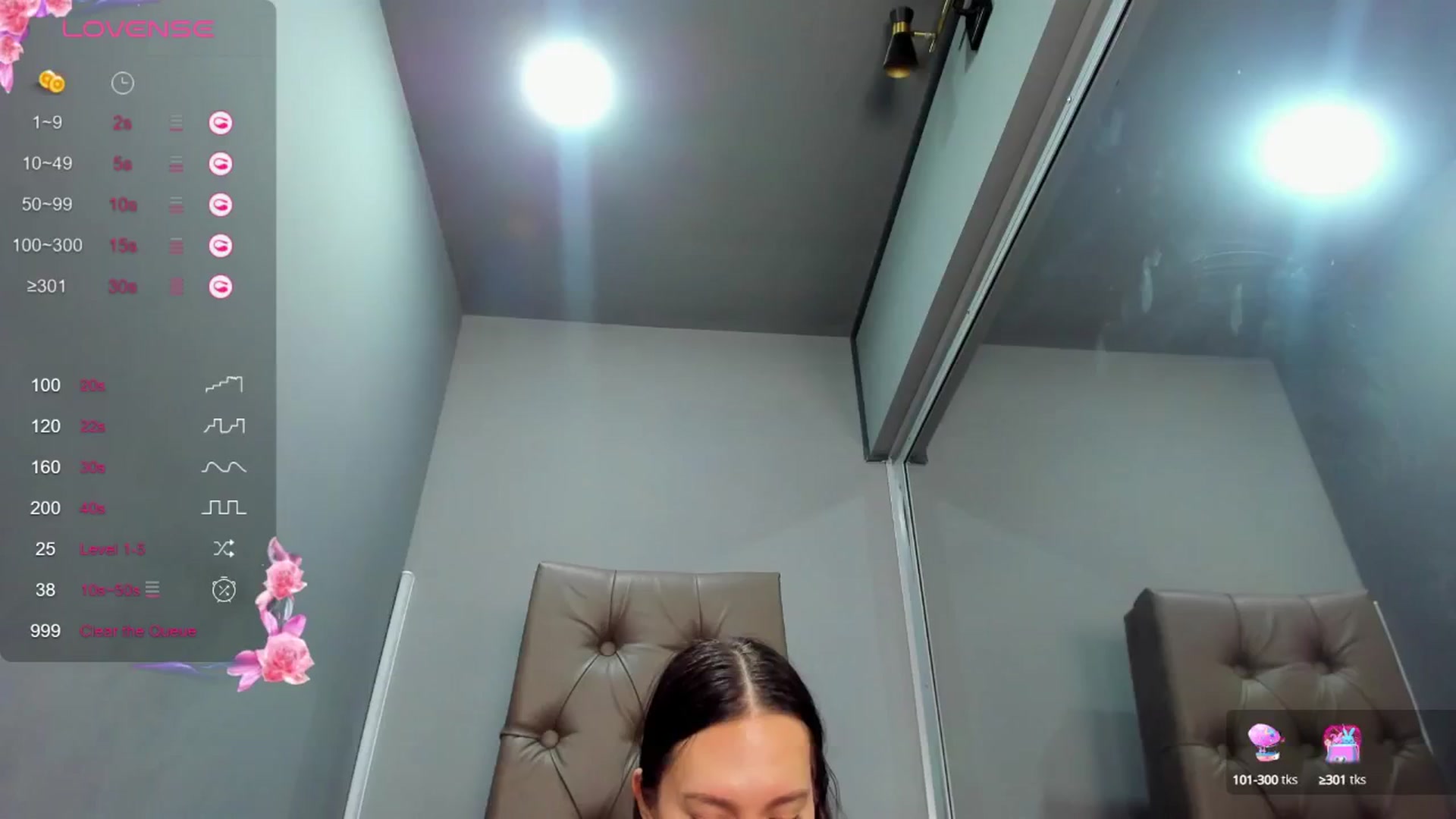 Gallery image thumbnail from Nicole_Kramm's myfreecams stream on, 02/01/2025, 11:45 image 17 of 20