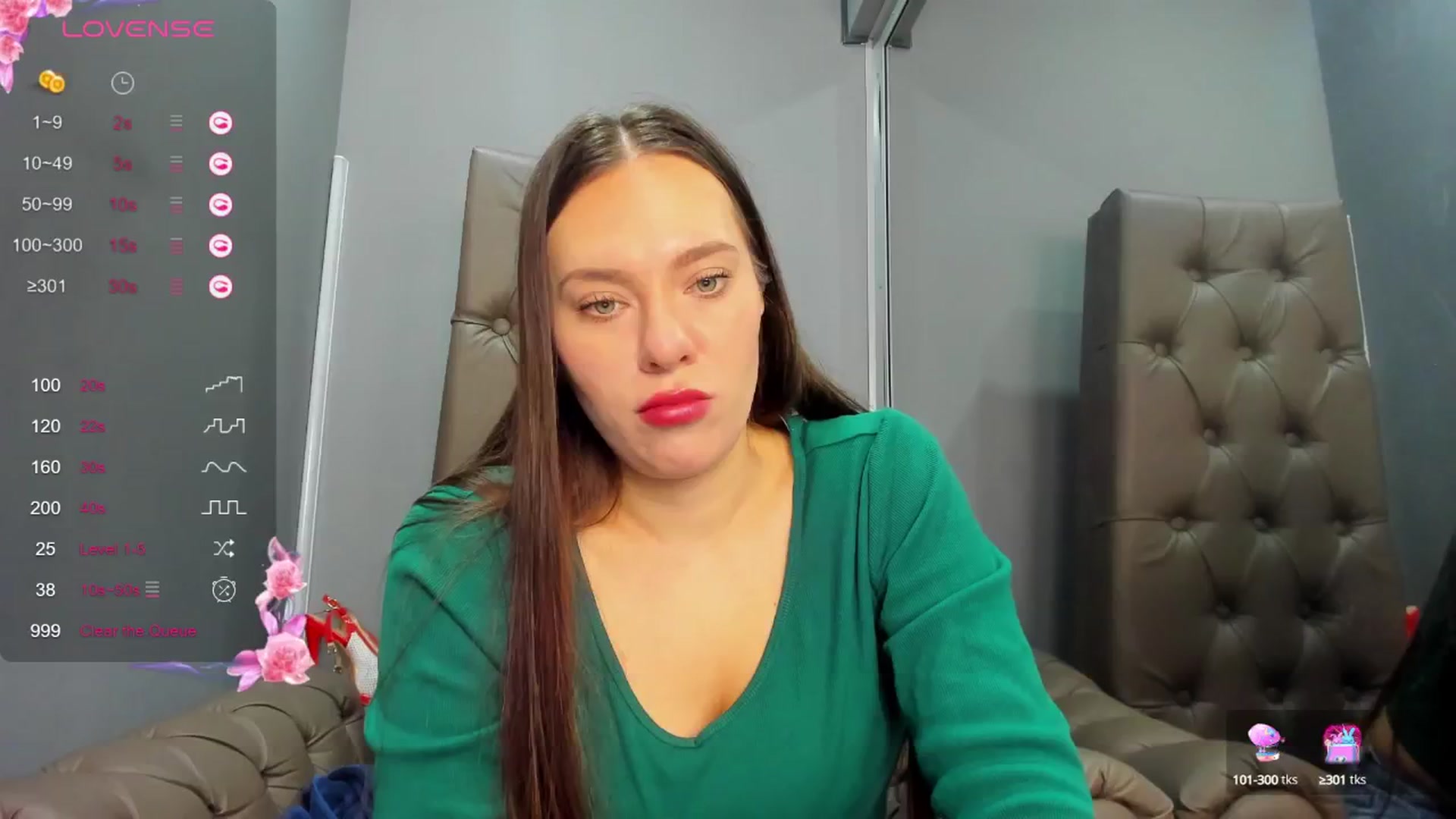 Gallery image thumbnail from Nicole_Kramm's myfreecams stream on, 02/01/2025, 11:45 image 1 of 20