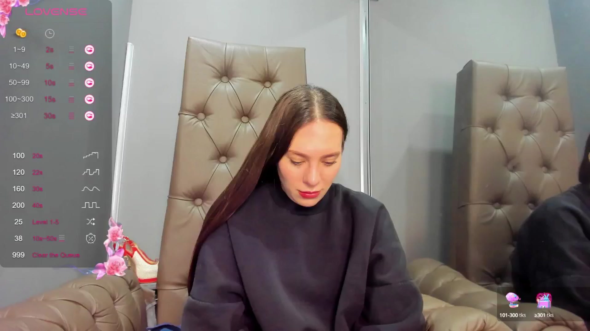 Gallery image thumbnail from Nicole_Kramm's myfreecams stream on, 02/04/2025, 09:59 image 8 of 20