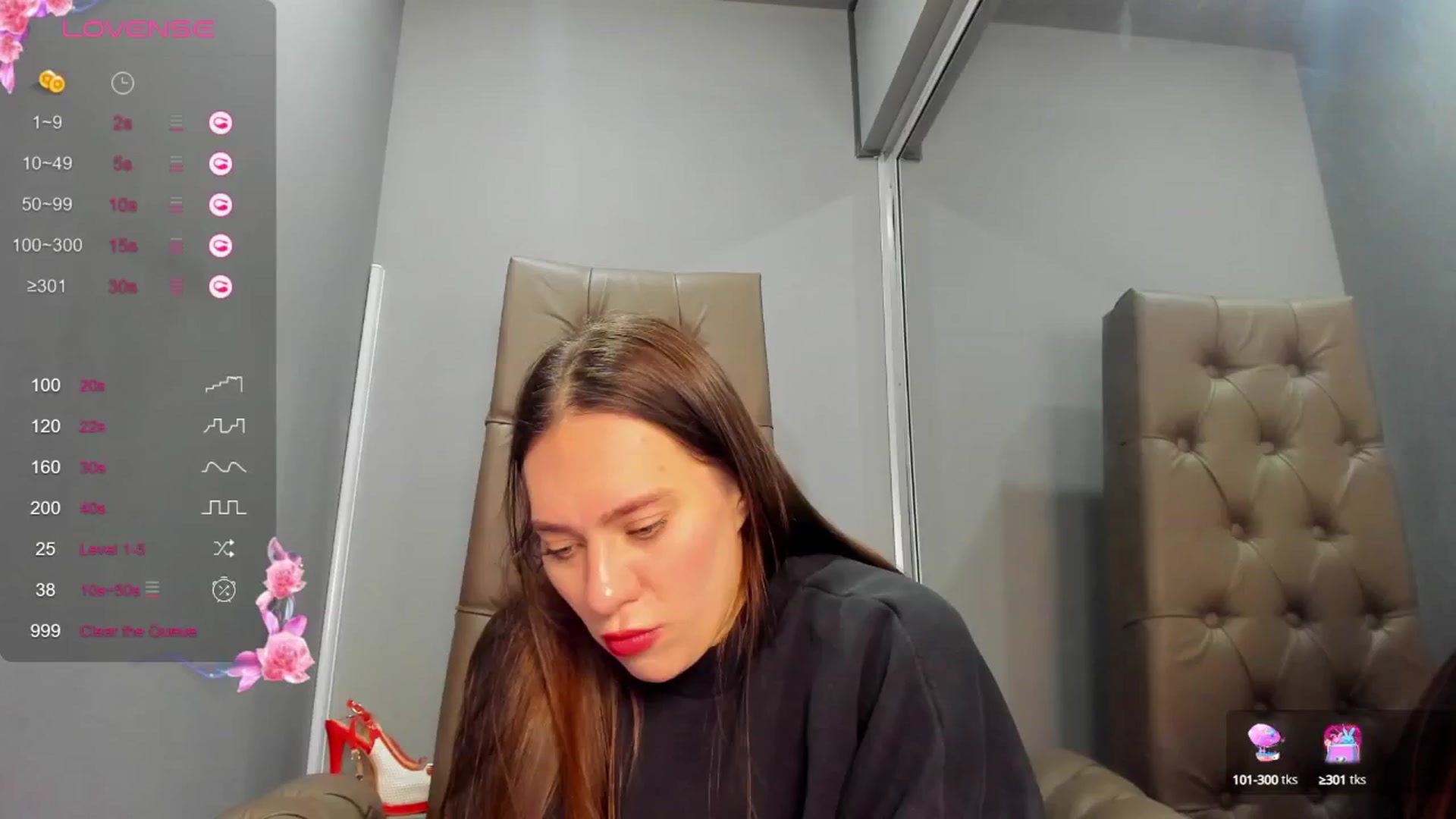 Gallery image thumbnail from Nicole_Kramm's myfreecams stream on, 02/04/2025, 09:59 image 19 of 20