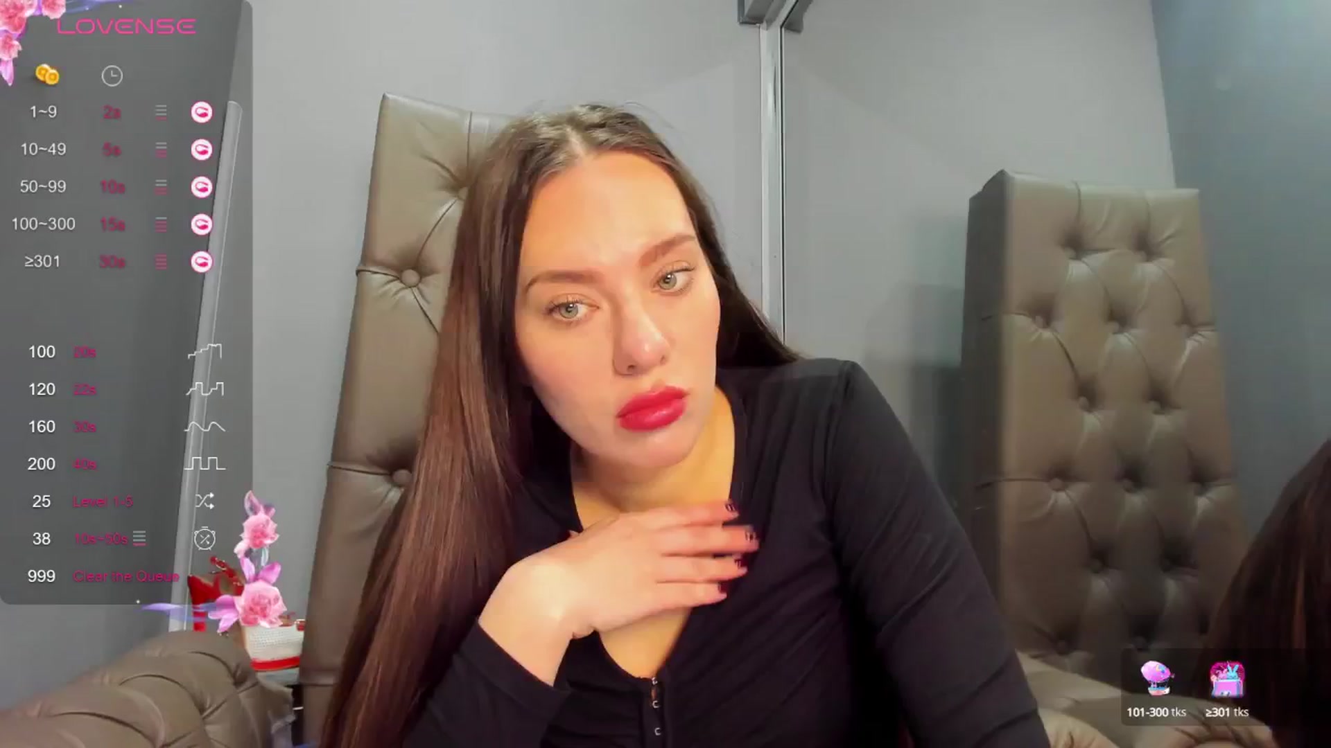 Gallery image thumbnail from Nicole_Kramm's myfreecams stream on, 02/05/2025, 08:45 image 9 of 20