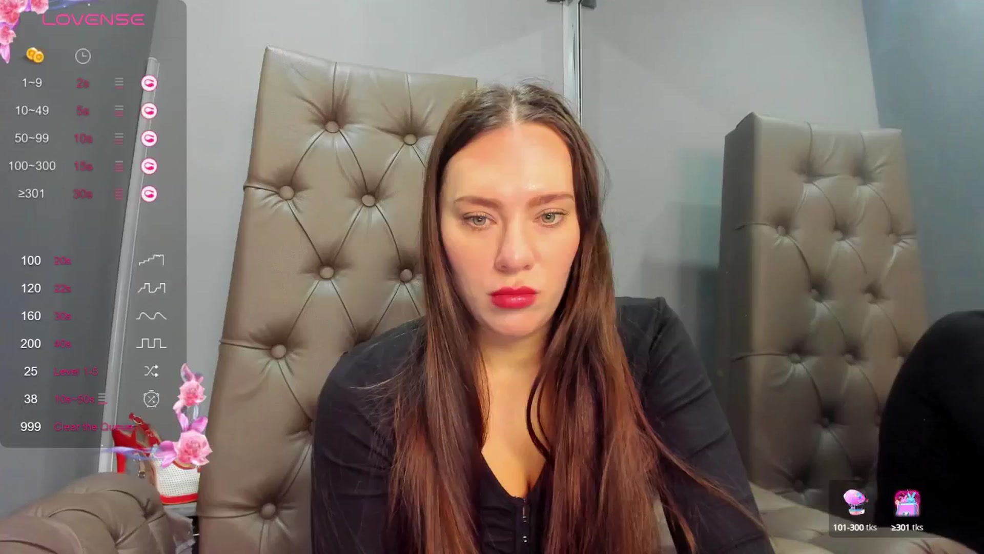 Gallery image thumbnail from Nicole_Kramm's myfreecams stream on, 02/05/2025, 08:45 image 18 of 20