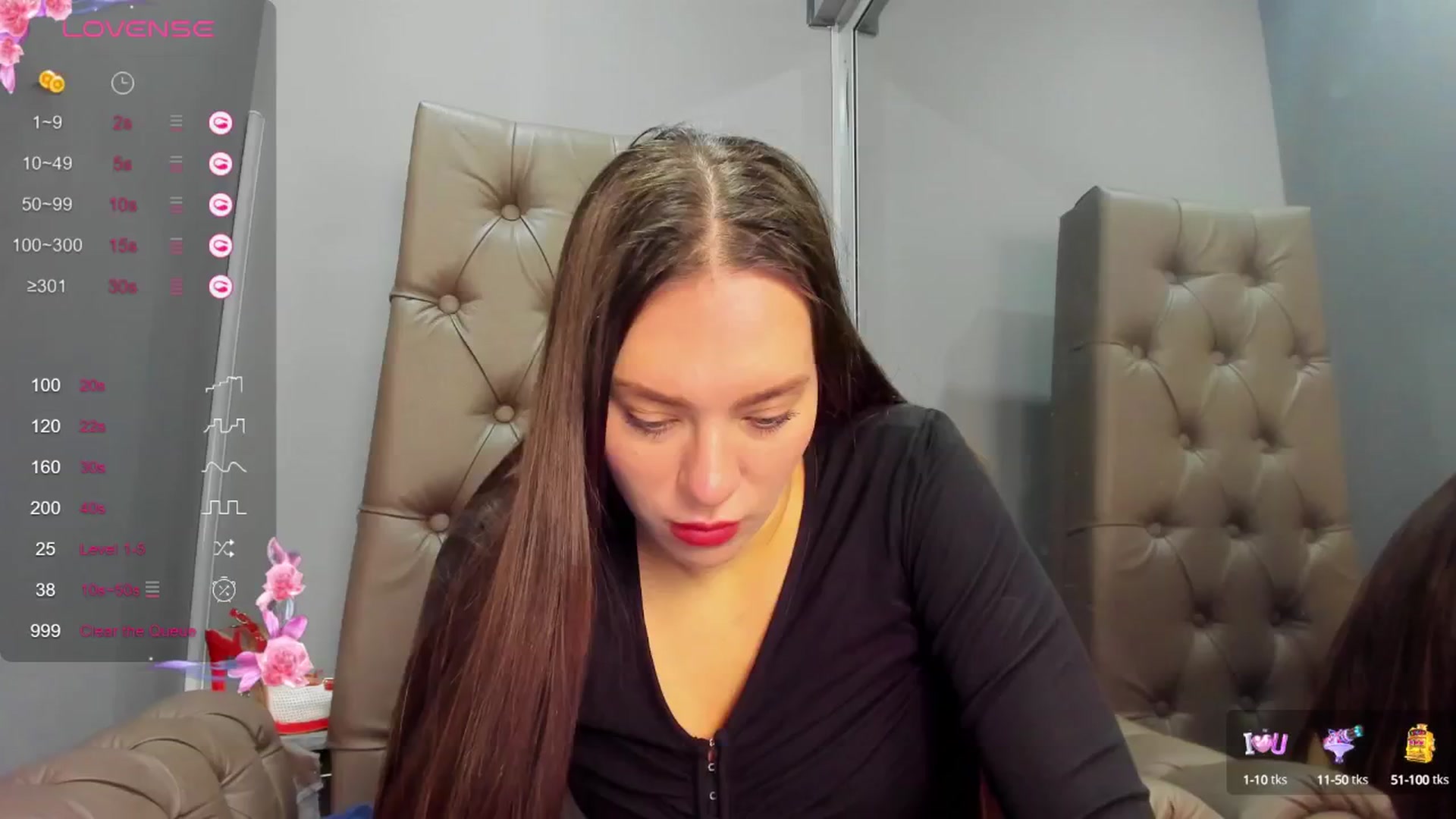 Gallery image thumbnail from Nicole_Kramm's myfreecams stream on, 02/05/2025, 08:45 image 11 of 20