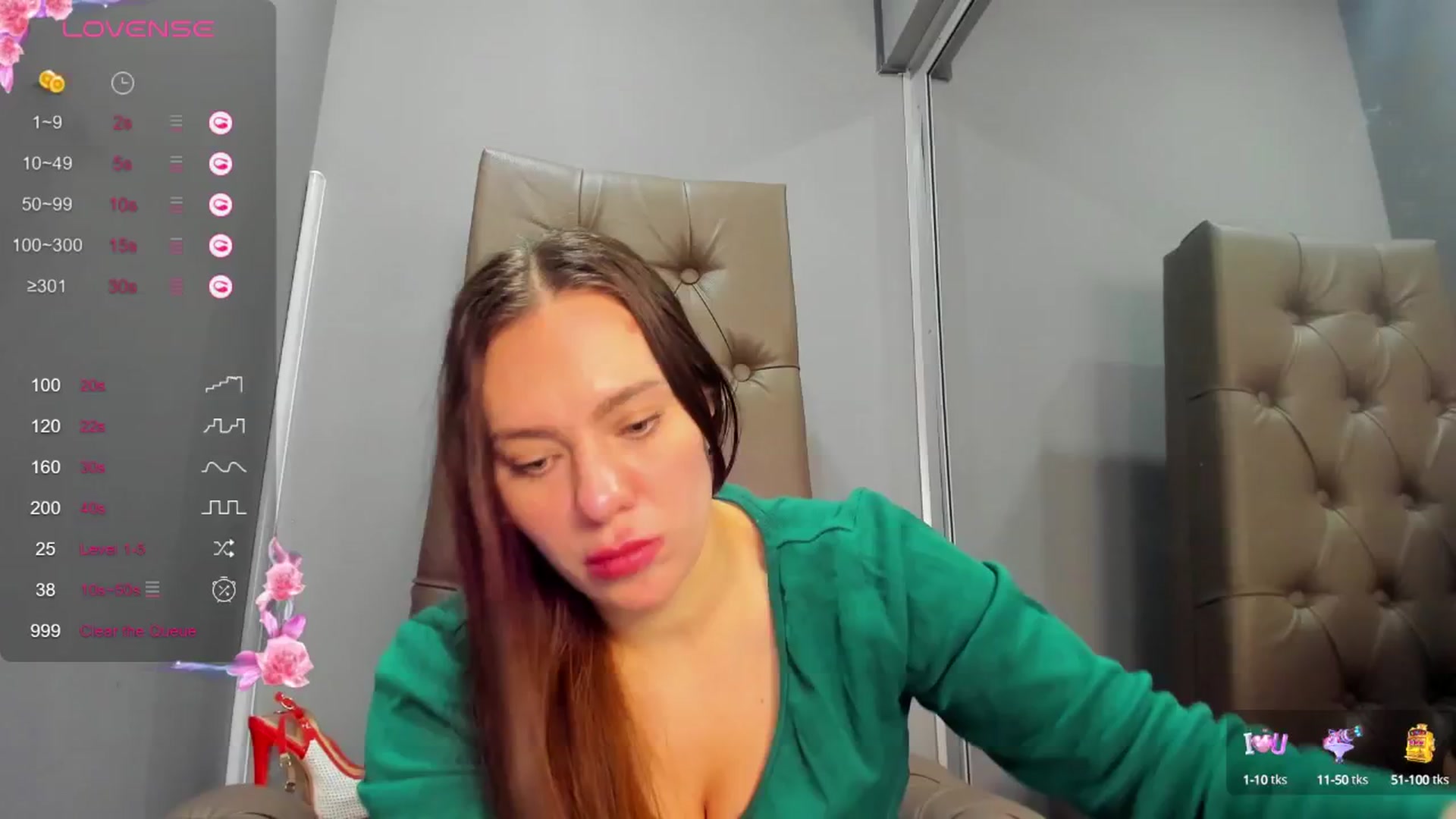 Gallery image thumbnail from Nicole_Kramm's myfreecams stream on, 02/08/2025, 11:20 image 3 of 20