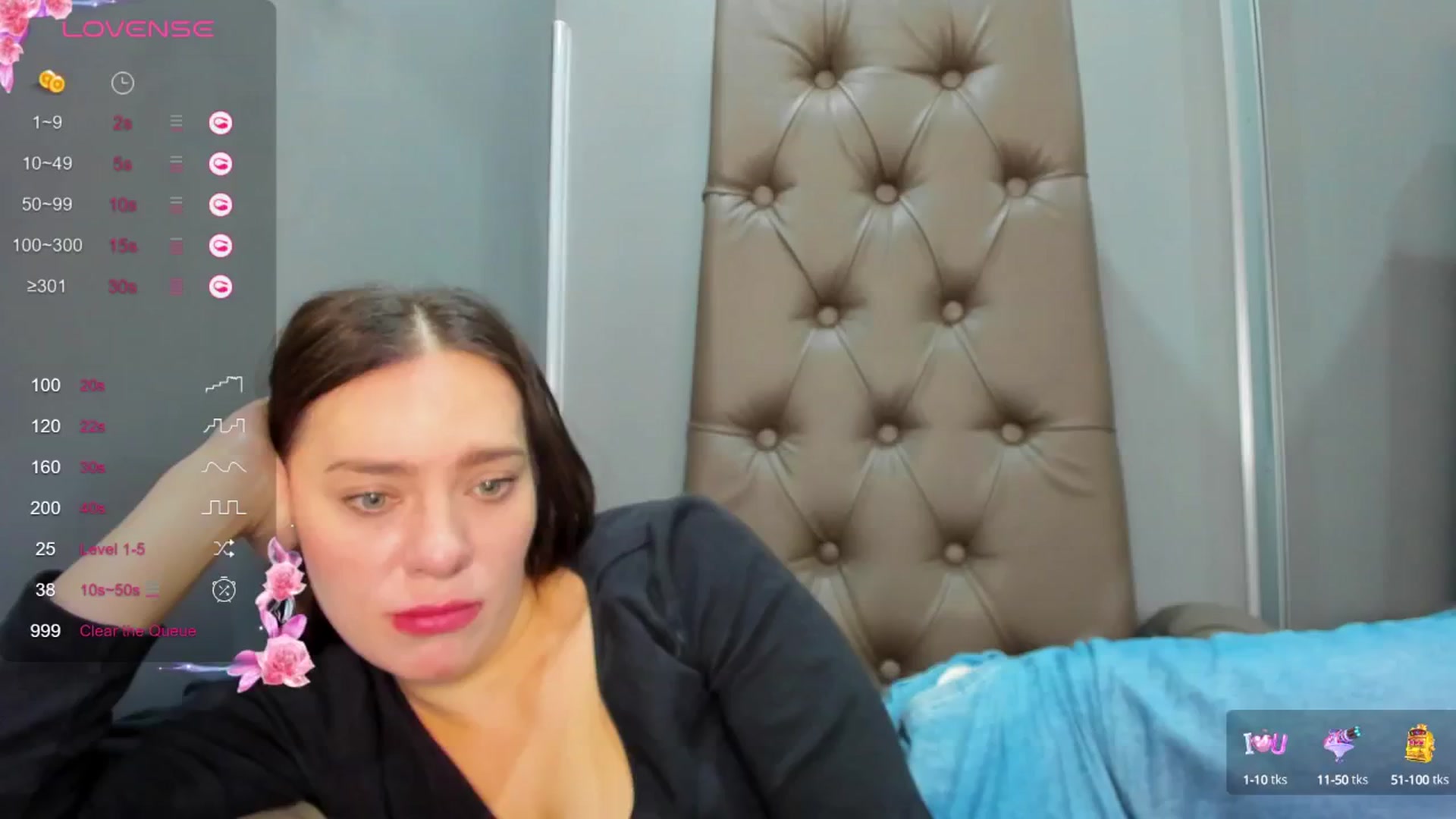 Gallery image thumbnail from Nicole_Kramm's myfreecams stream on, 02/09/2025, 09:27 image 7 of 20
