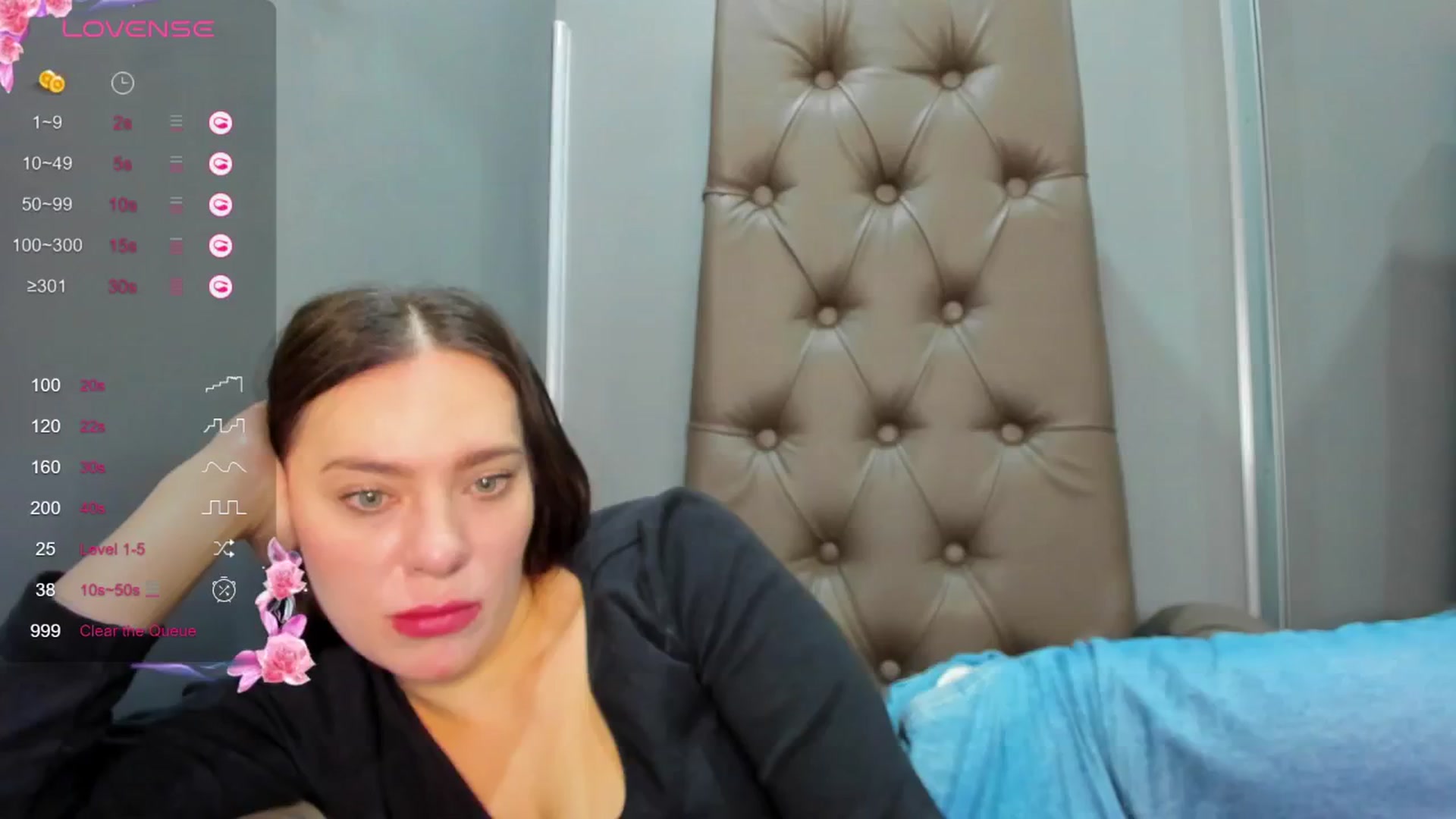 Gallery image thumbnail from Nicole_Kramm's myfreecams stream on, 02/09/2025, 09:27 image 8 of 20