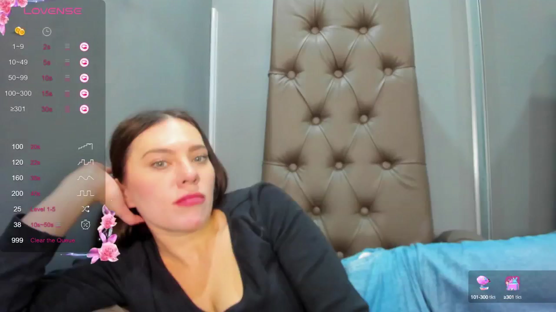 Gallery image thumbnail from Nicole_Kramm's myfreecams stream on, 02/09/2025, 09:27 image 5 of 20