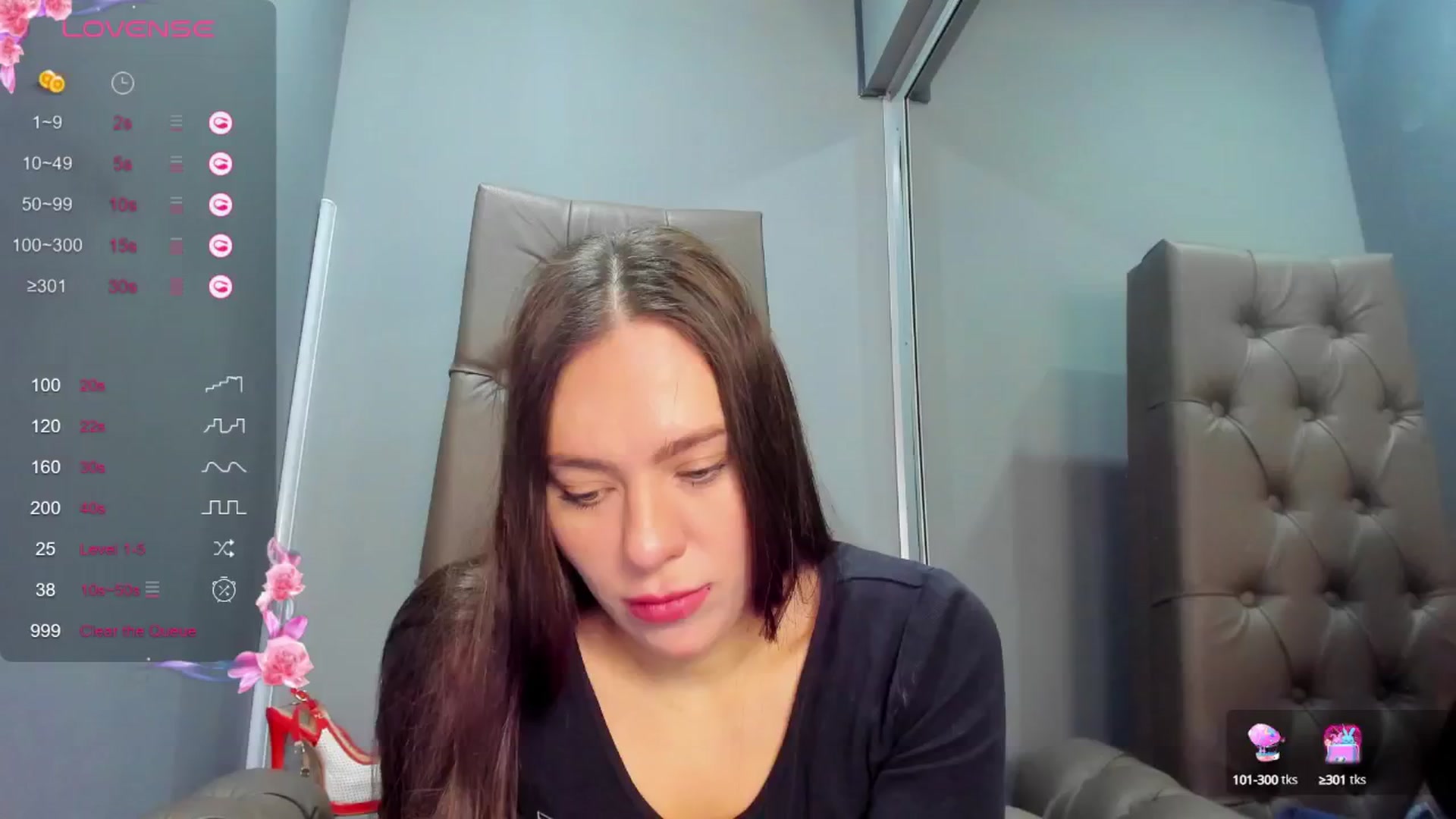 Gallery image thumbnail from Nicole_Kramm's myfreecams stream on, 02/09/2025, 10:00 image 11 of 20