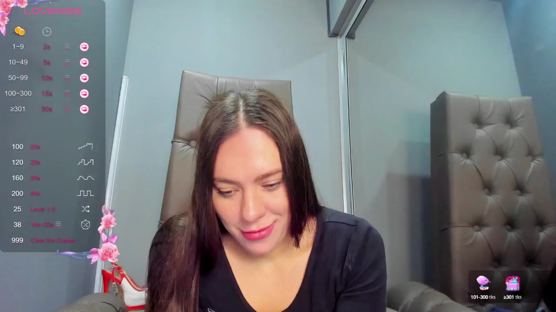 Gallery image thumbnail from Nicole_Kramm's myfreecams stream on, 02/09/2025, 10:00 image 16 of 20