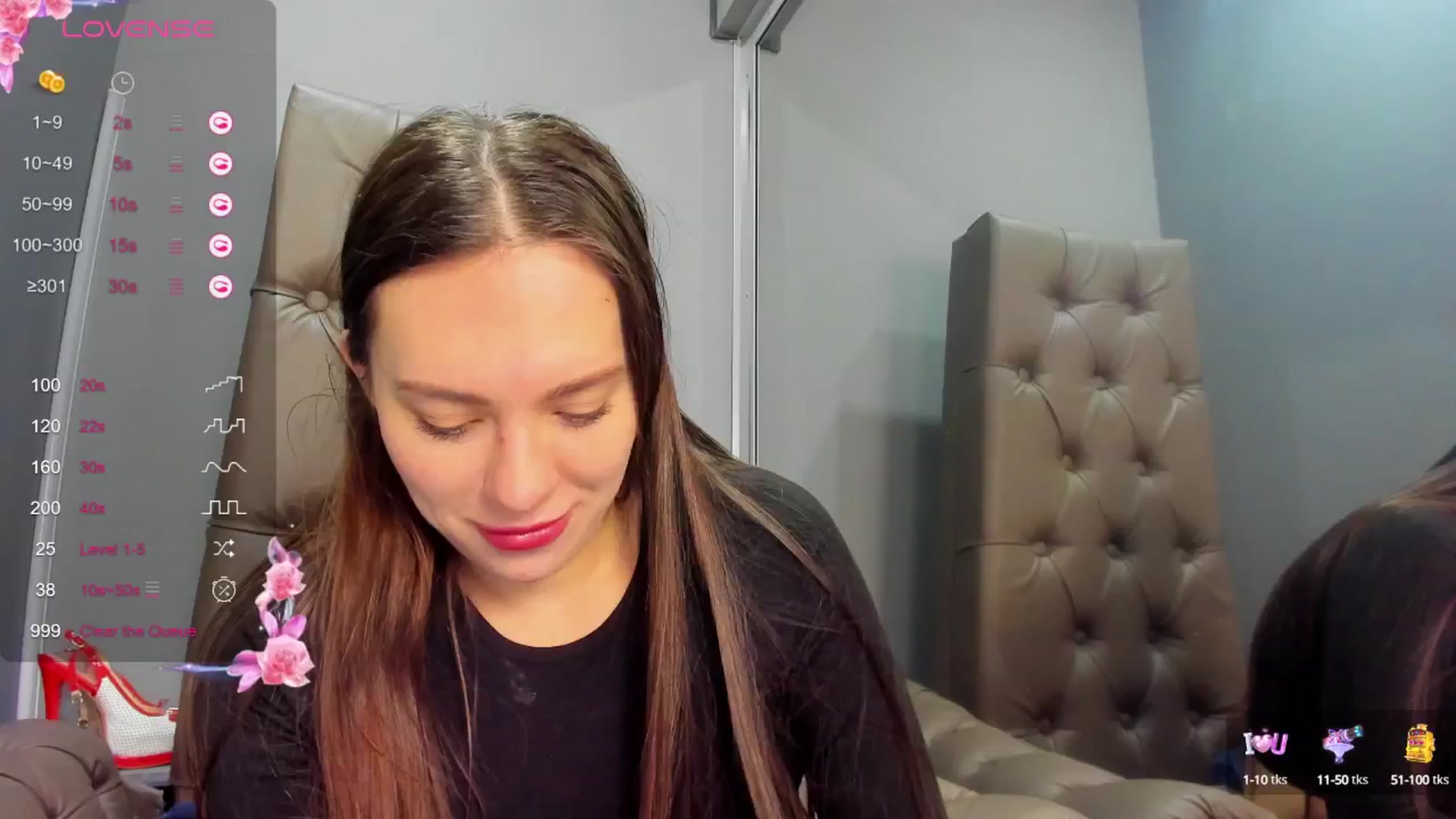 Gallery image thumbnail from Nicole_Kramm's myfreecams stream on, 02/13/2025, 09:36 image 14 of 20