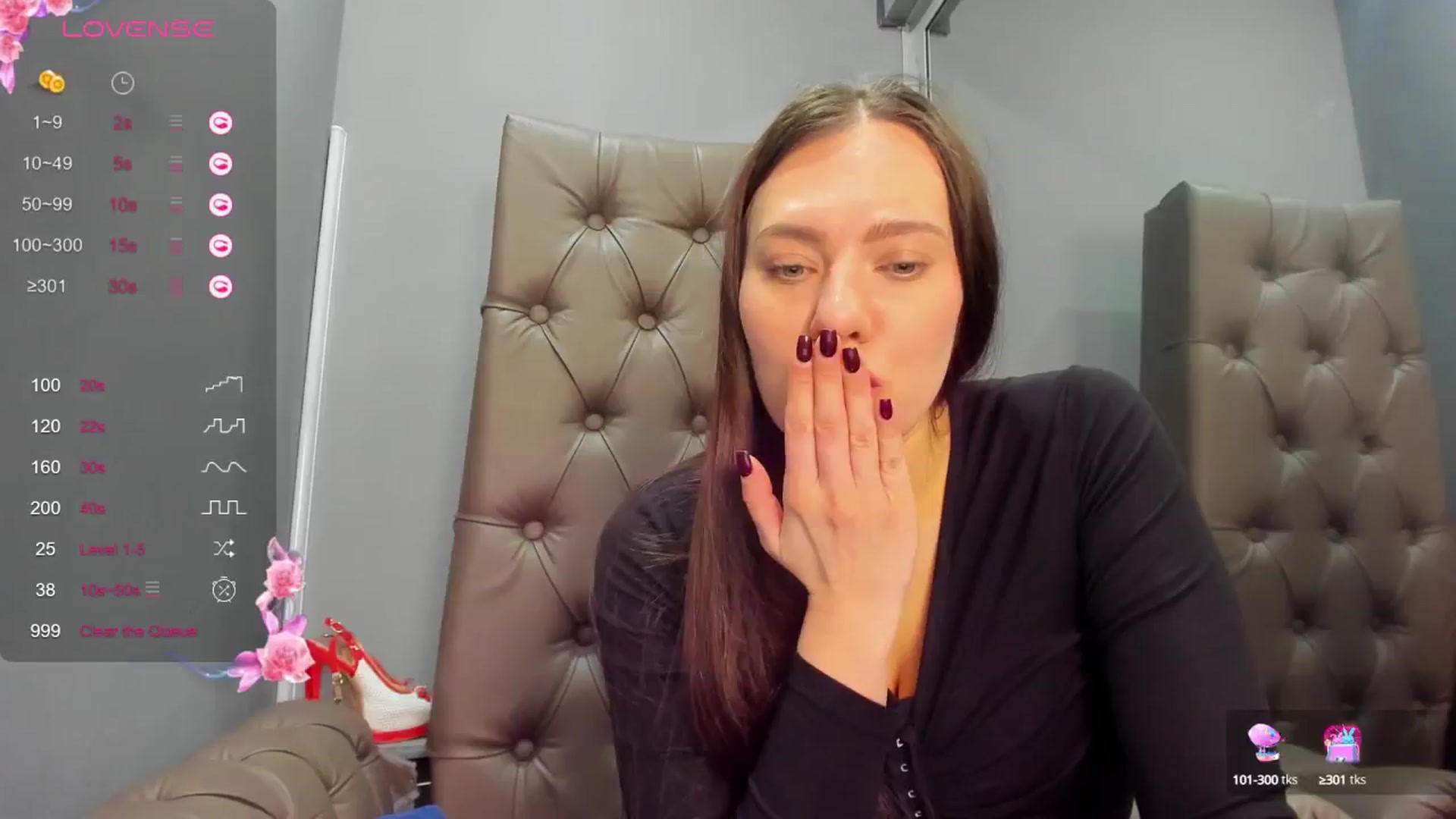 Gallery image thumbnail from Nicole_Kramm's myfreecams stream on, 02/16/2025, 08:41 image 12 of 20