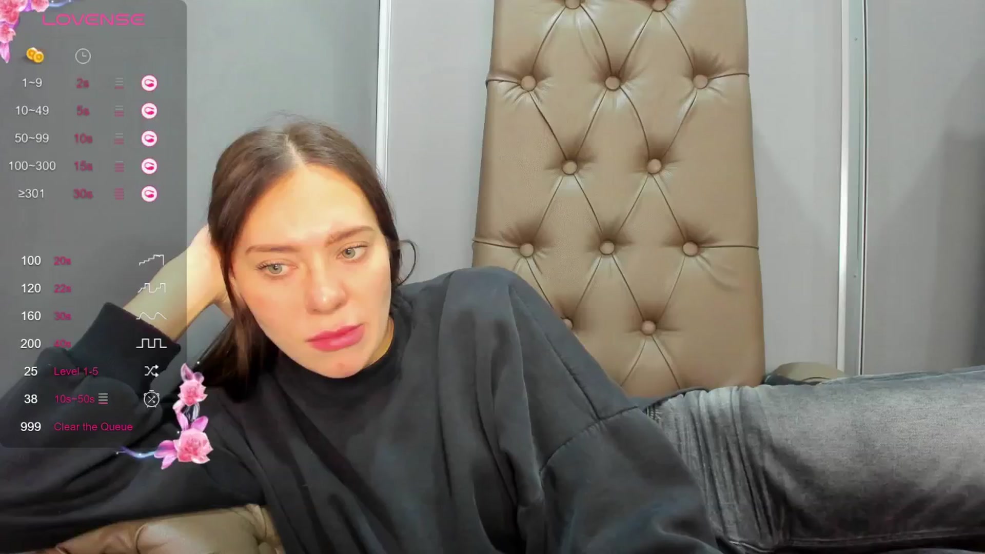 Gallery image thumbnail from Nicole_Kramm's myfreecams stream on, 02/19/2025, 12:52 image 6 of 20