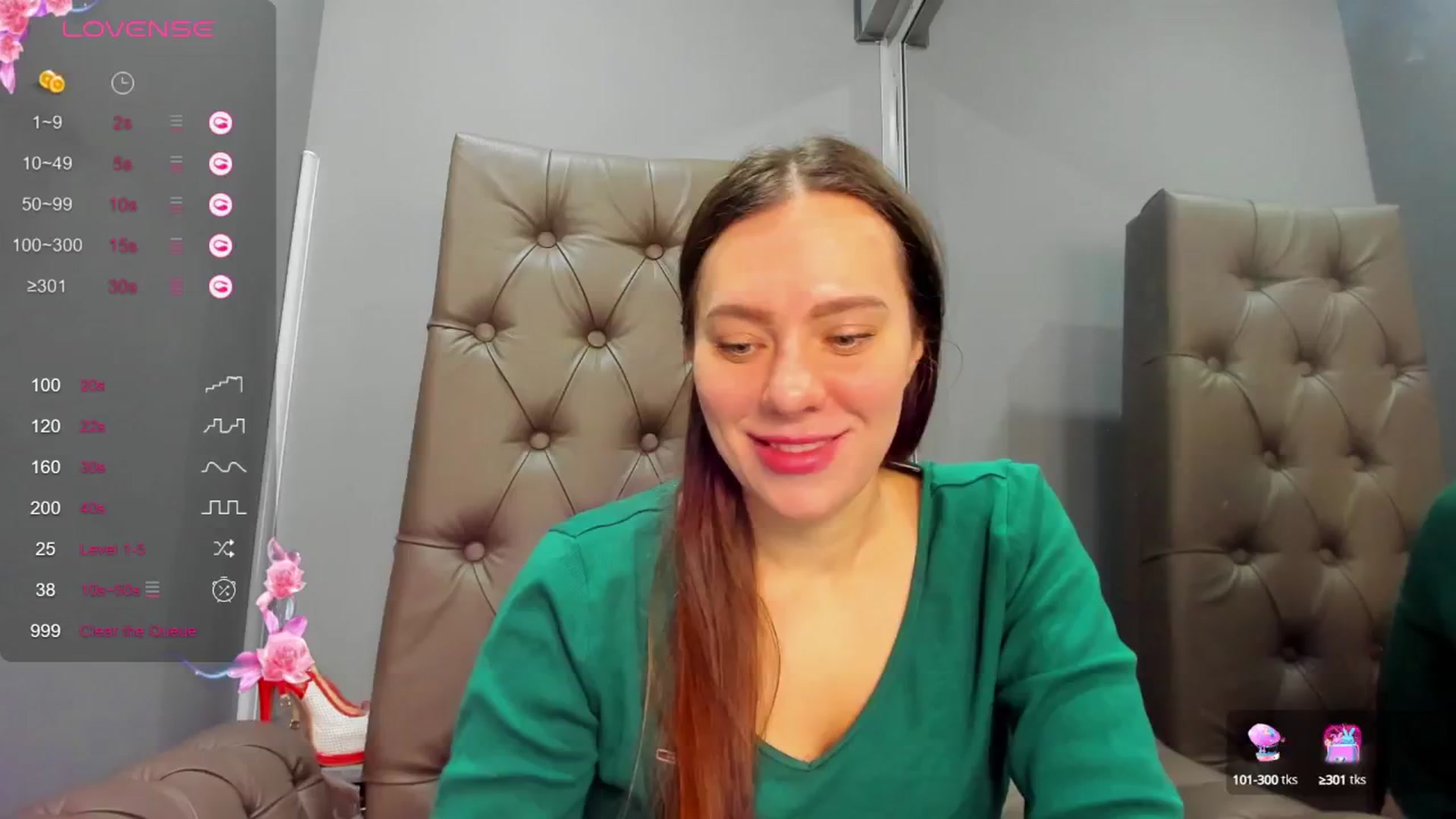 Gallery image thumbnail from Nicole_Kramm's myfreecams stream on, 02/22/2025, 14:34 image 10 of 20