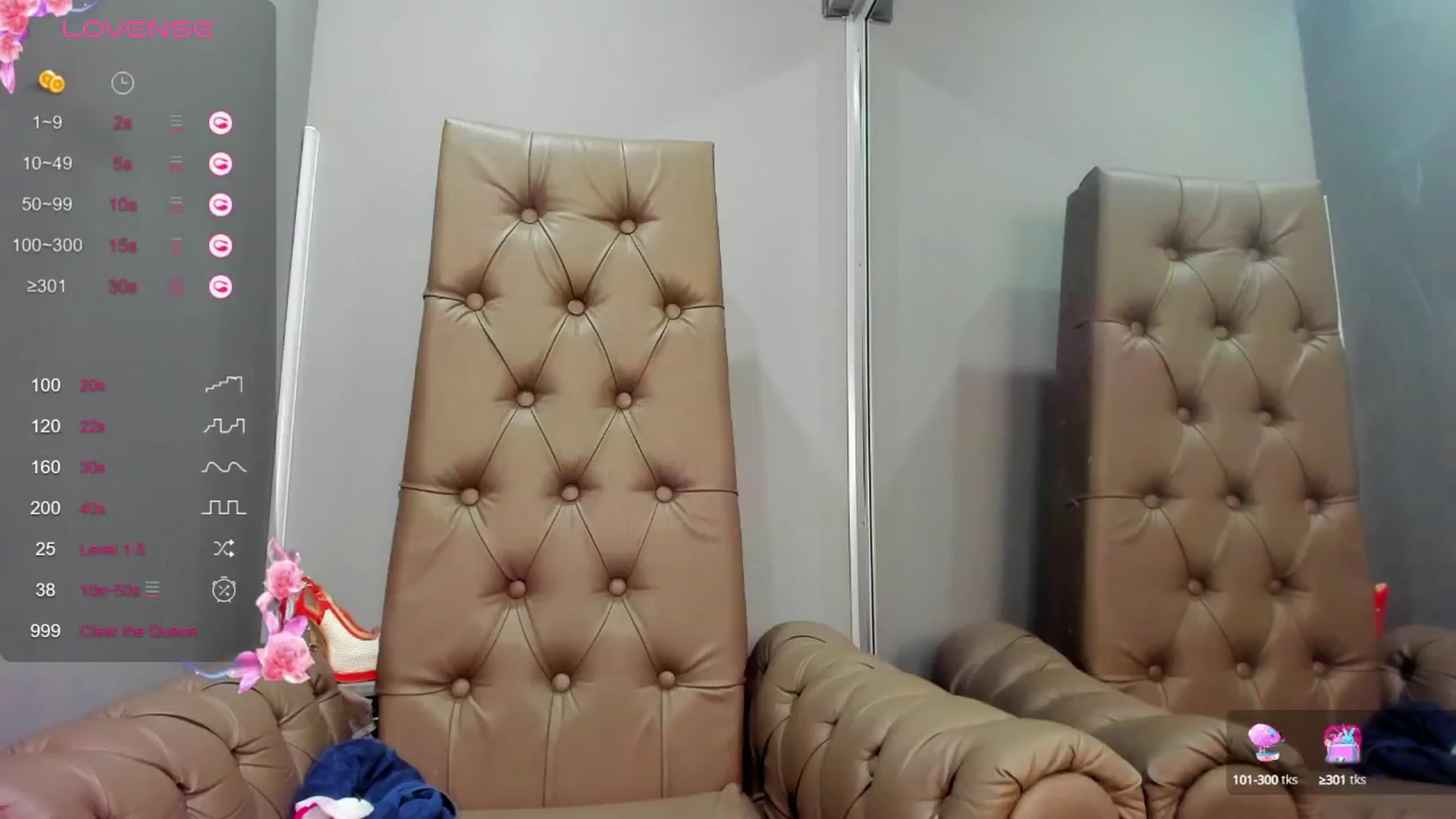 Gallery image thumbnail from Nicole_Kramm's myfreecams stream on, 02/22/2025, 14:34 image 2 of 20