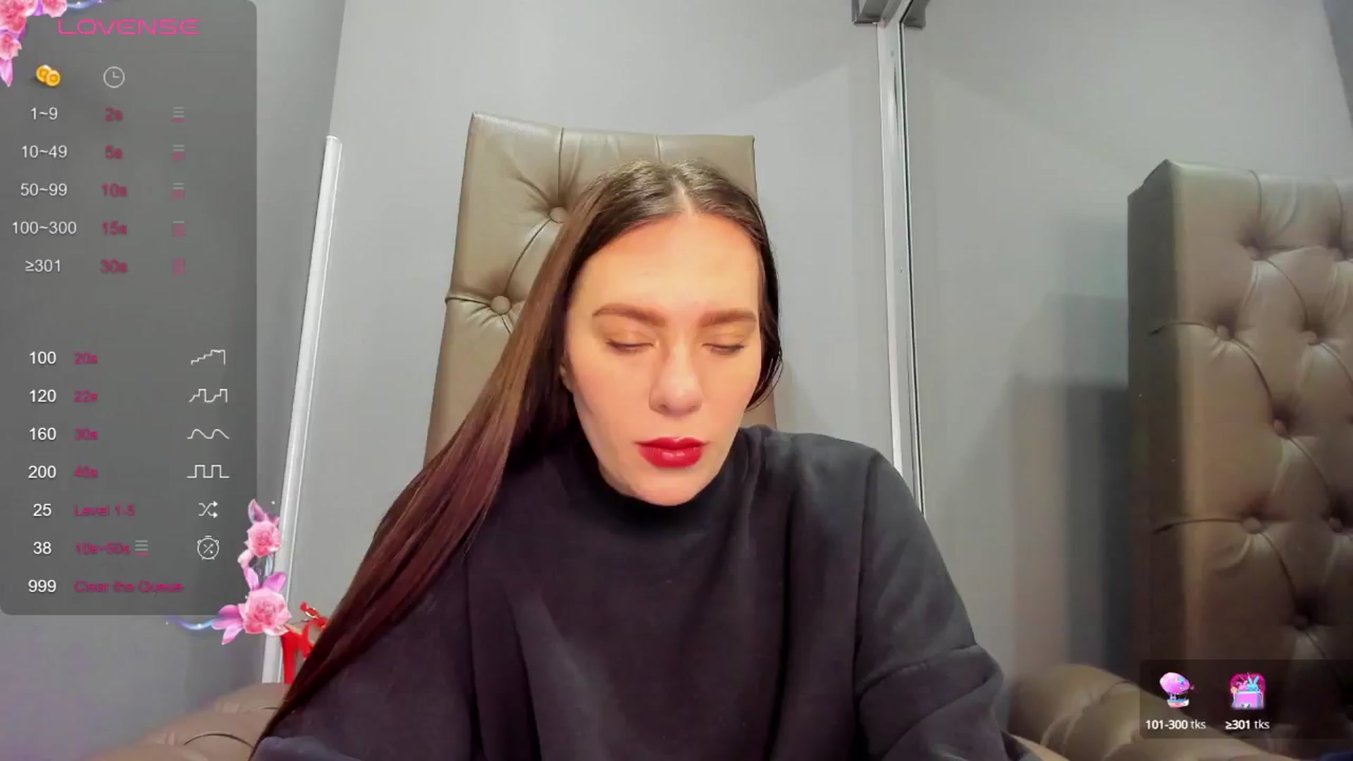 Gallery image thumbnail from Nicole_Kramm's myfreecams stream on, 02/24/2025, 12:33 image 2 of 20