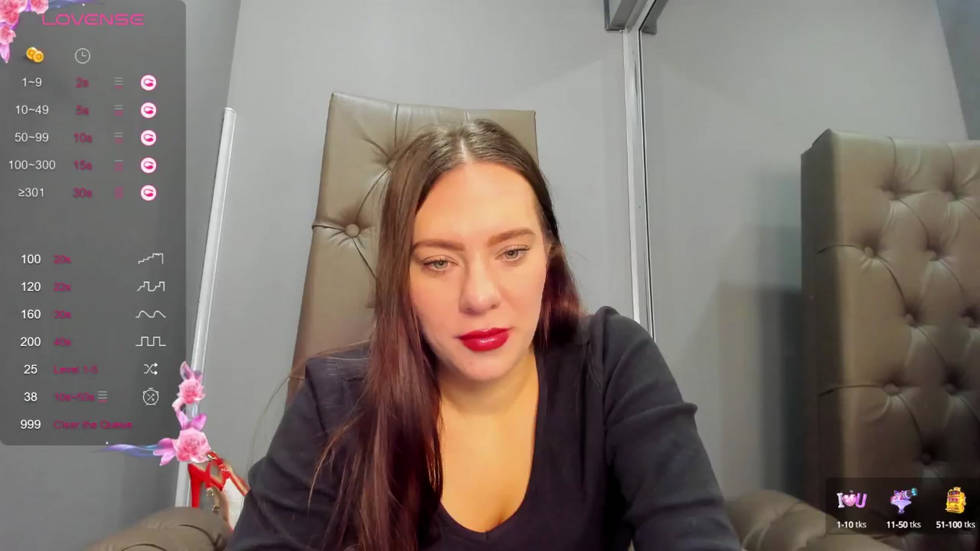 Gallery image thumbnail from Nicole_Kramm's myfreecams stream on, 02/26/2025, 08:56 image 5 of 20