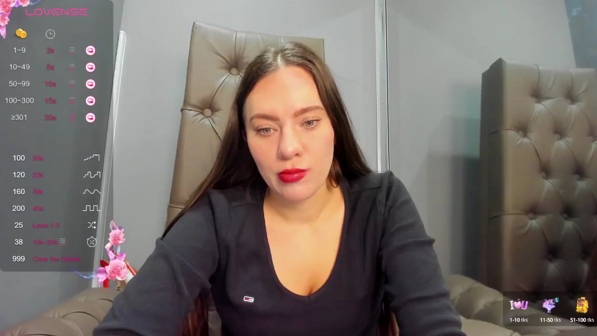 Gallery image thumbnail from Nicole_Kramm's myfreecams stream on, 02/26/2025, 08:56 image 16 of 20