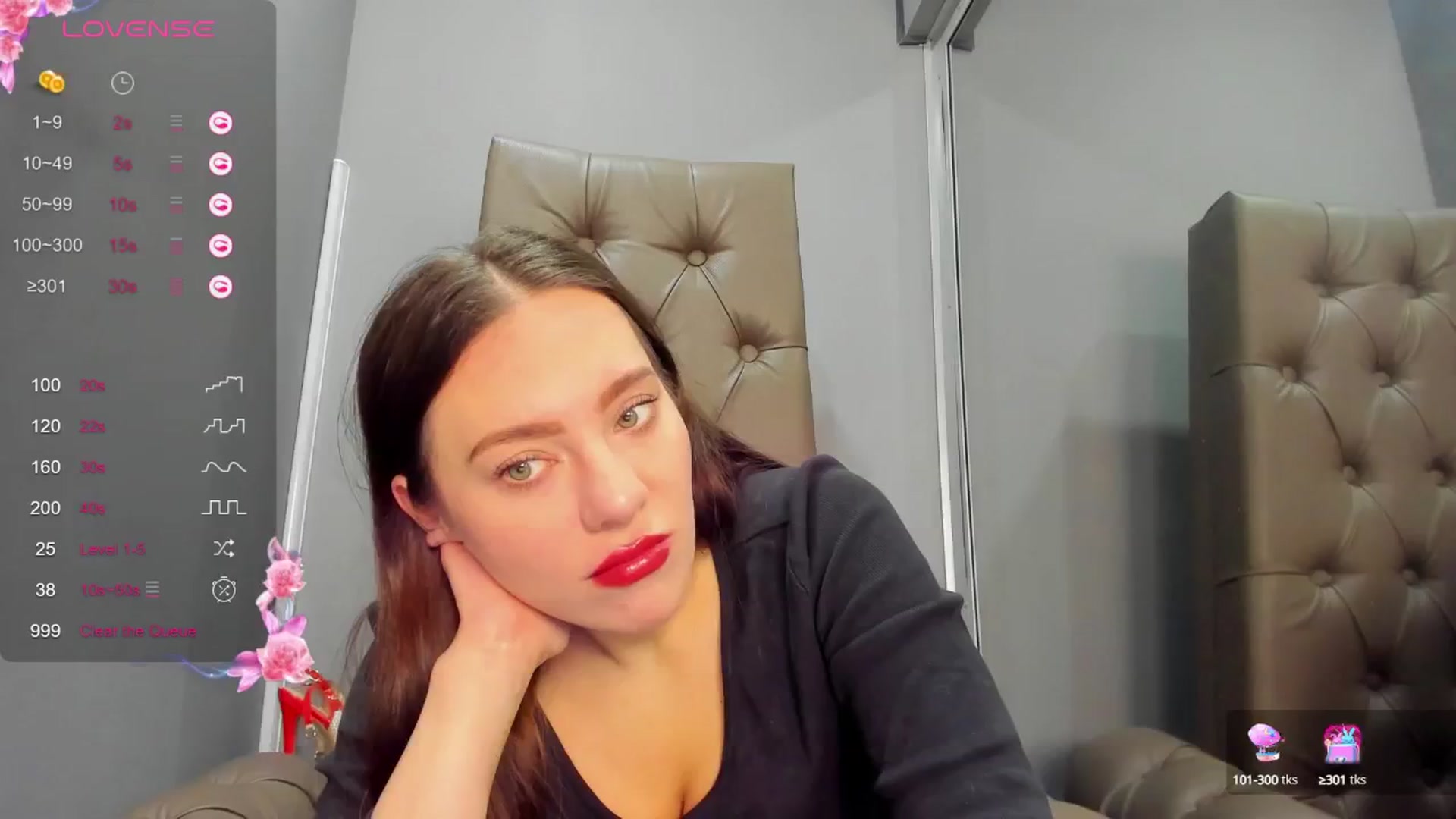 Gallery image thumbnail from Nicole_Kramm's myfreecams stream on, 02/26/2025, 08:56 image 6 of 20