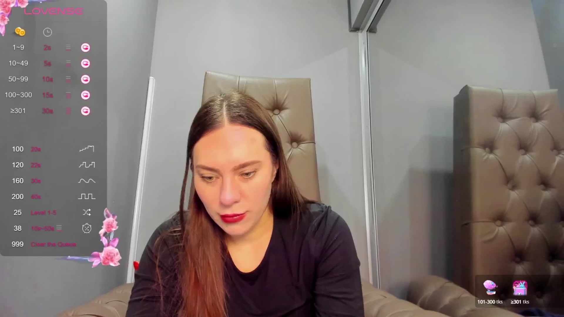 Gallery image thumbnail from Nicole_Kramm's myfreecams stream on, 02/28/2025, 10:08 image 2 of 20