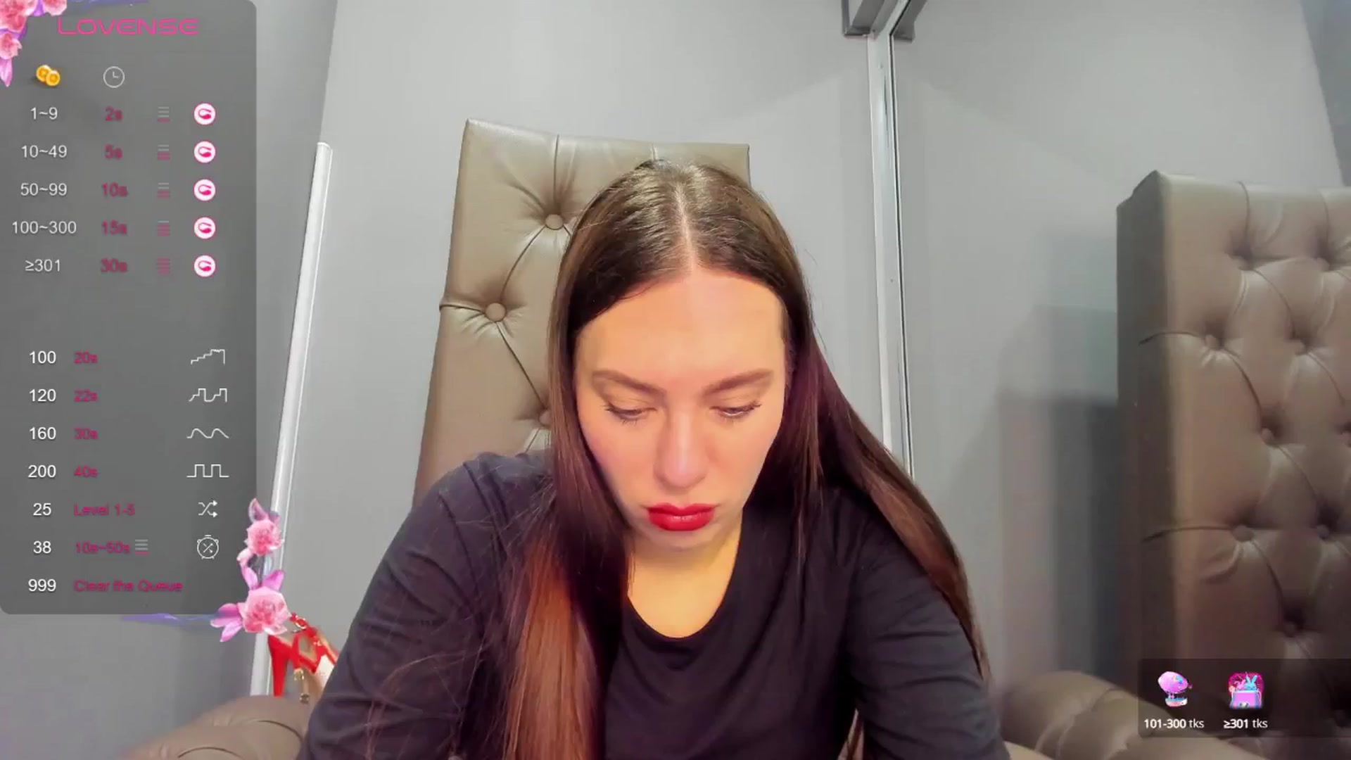 Gallery image thumbnail from Nicole_Kramm's myfreecams stream on, 02/28/2025, 10:08 image 3 of 20