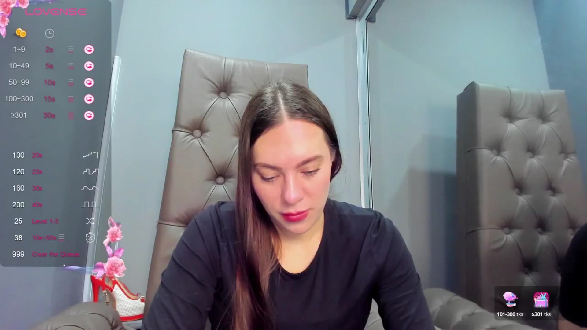 Gallery image thumbnail from Nicole_Kramm's myfreecams stream on, 02/28/2025, 12:14 image 18 of 20