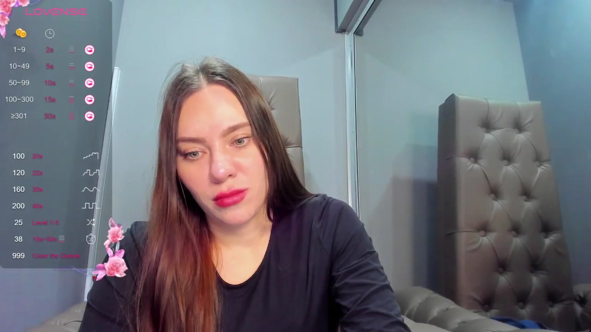 Gallery image thumbnail from Nicole_Kramm's myfreecams stream on, 02/28/2025, 12:14 image 15 of 20