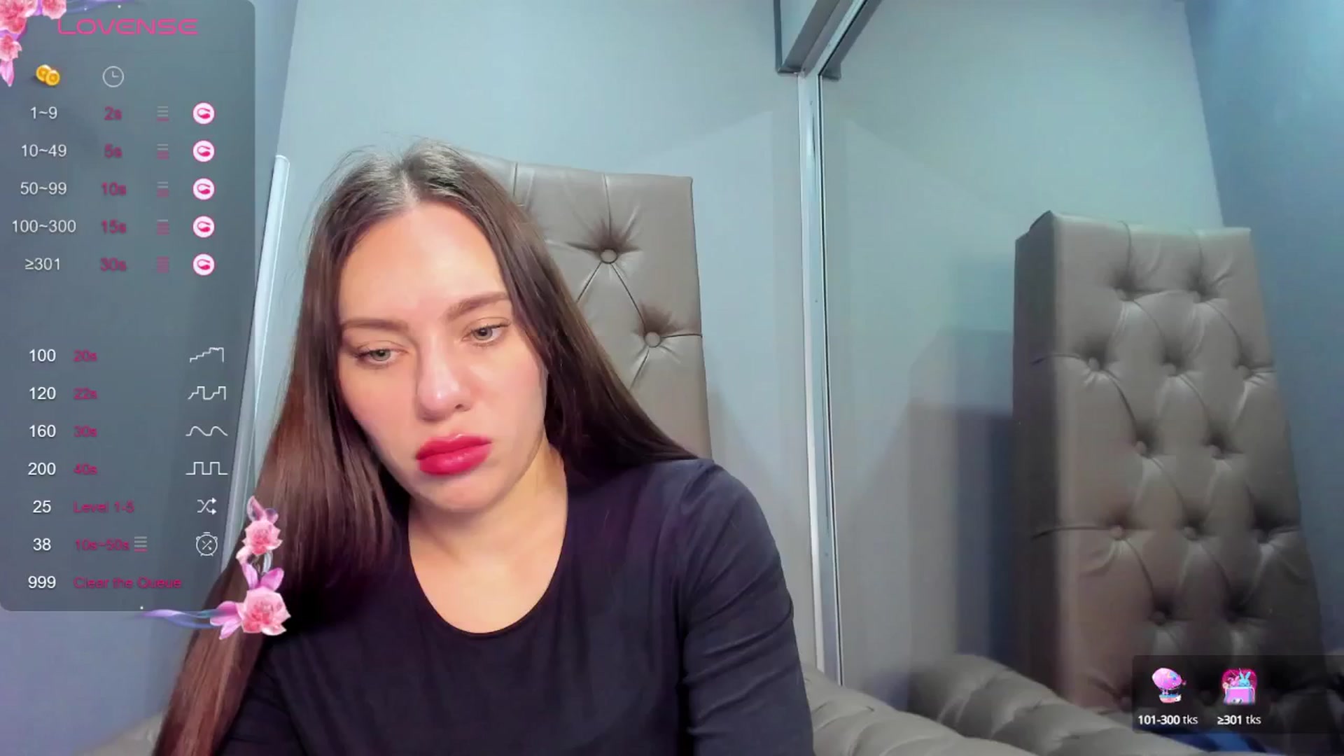 Gallery image thumbnail from Nicole_Kramm's myfreecams stream on, 02/28/2025, 12:14 image 14 of 20